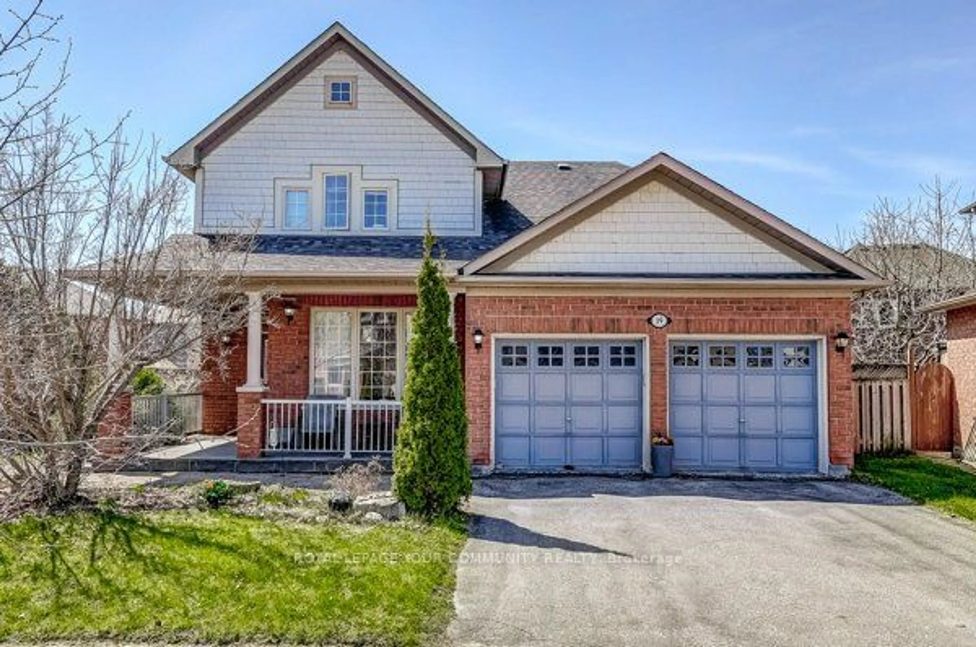 Home with brick exterior material for 19 Cider Cres, Richmond Hill Ontario L4E 4E9