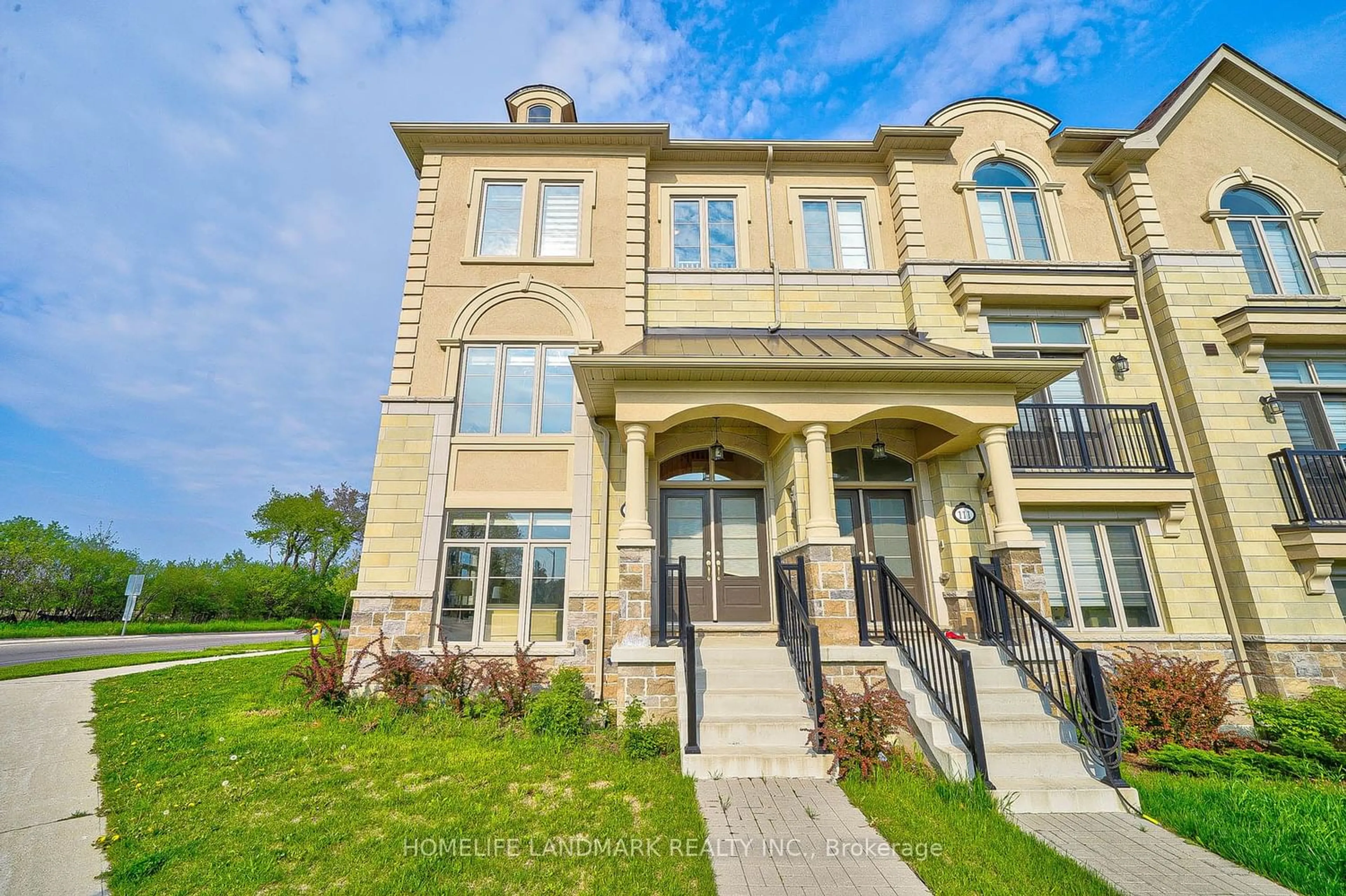 A pic from exterior of the house or condo for 113 Grand Trunk Ave, Vaughan Ontario L6A 5B3
