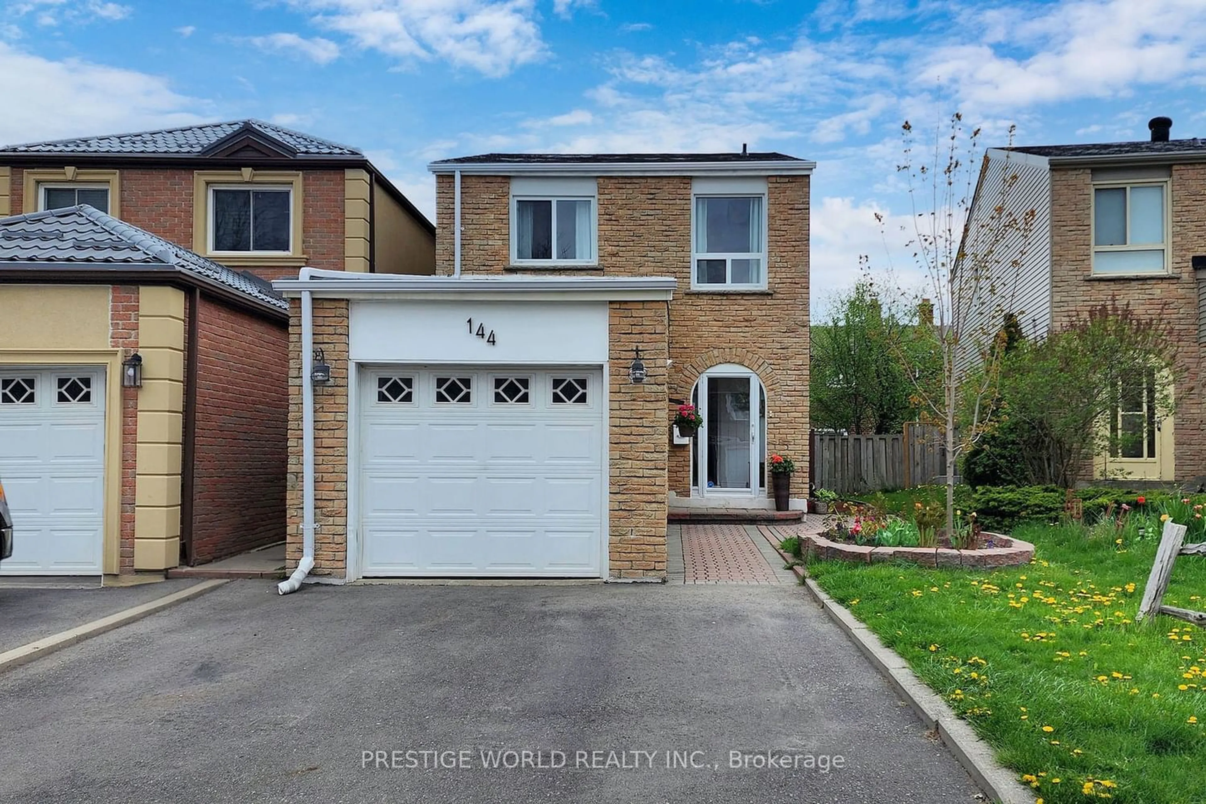 Frontside or backside of a home for 144 Spyglass Hill Rd, Vaughan Ontario L4K 2K7