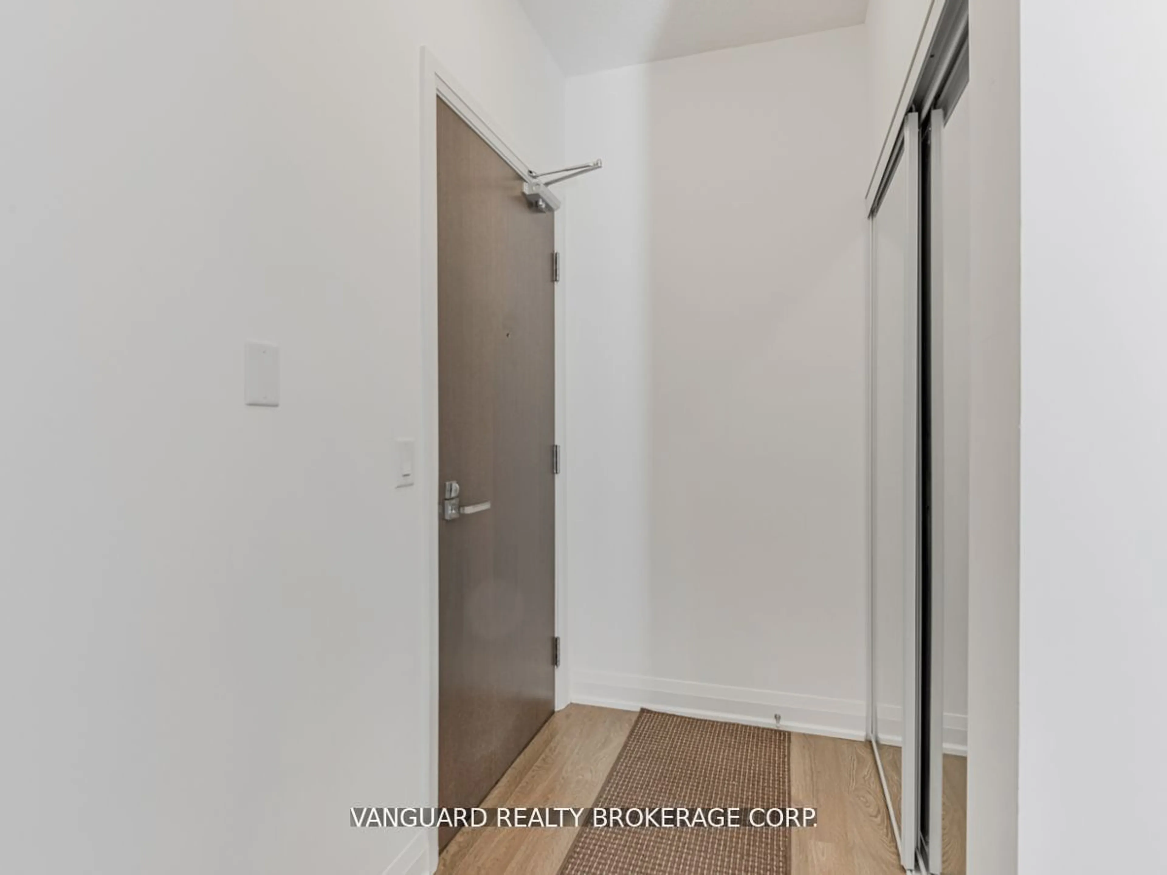 Indoor entryway for 75 North Park Rd #208, Vaughan Ontario L4J 0H8