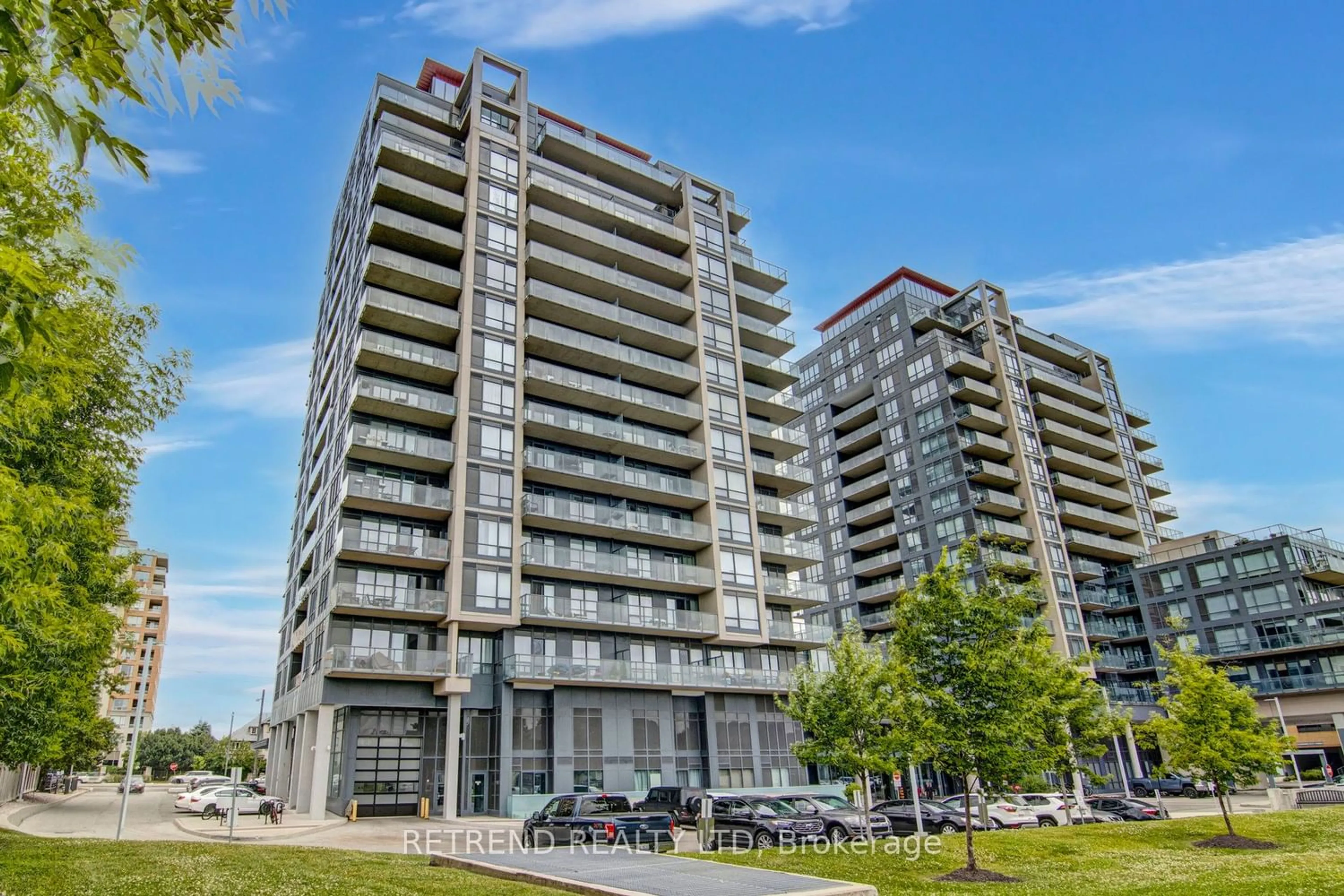 A pic from exterior of the house or condo for 9090 Yonge St #307B, Richmond Hill Ontario L4C 0Z1