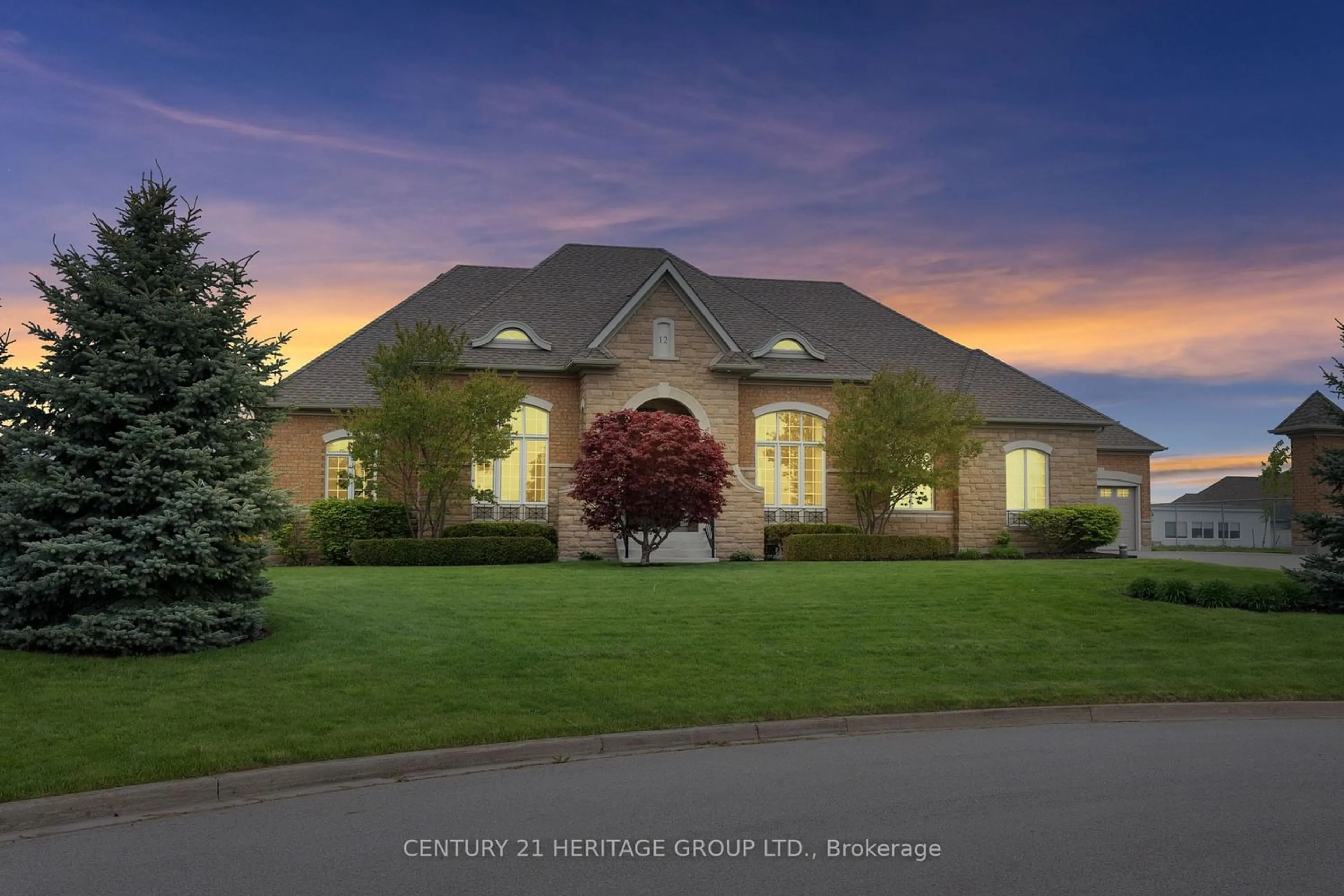 Frontside or backside of a home for 12 Kathryn Crt, Bradford West Gwillimbury Ontario L3Z 3Z7