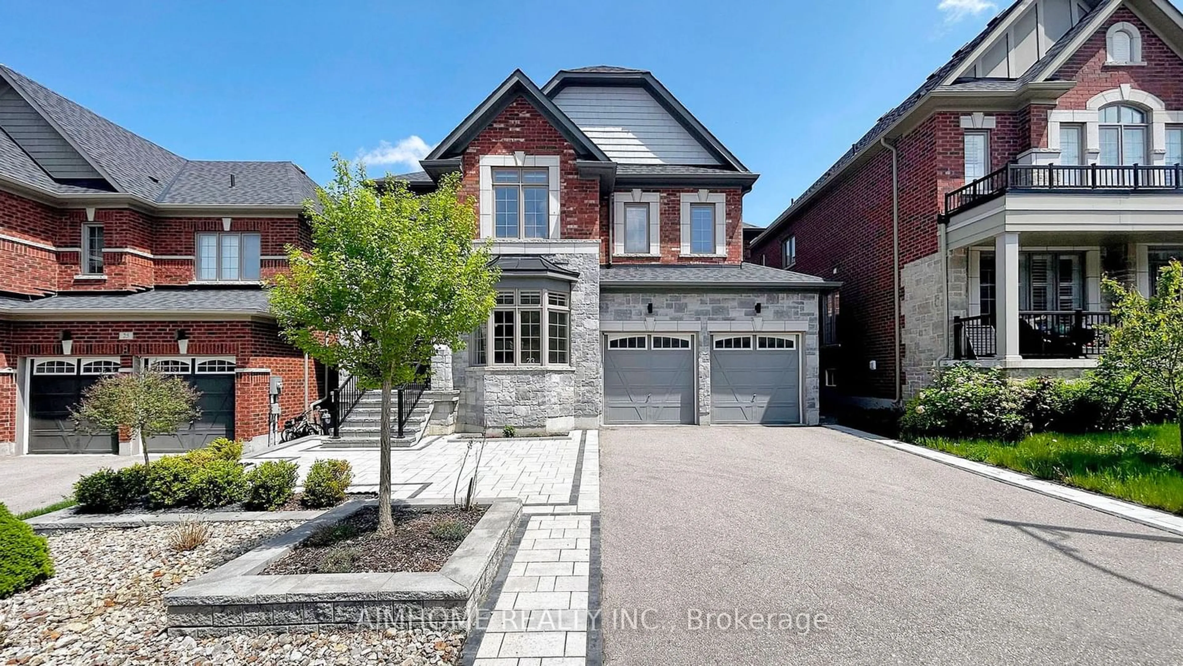 Home with brick exterior material for 23 Snap Dragon Tr, East Gwillimbury Ontario L9N 0S9