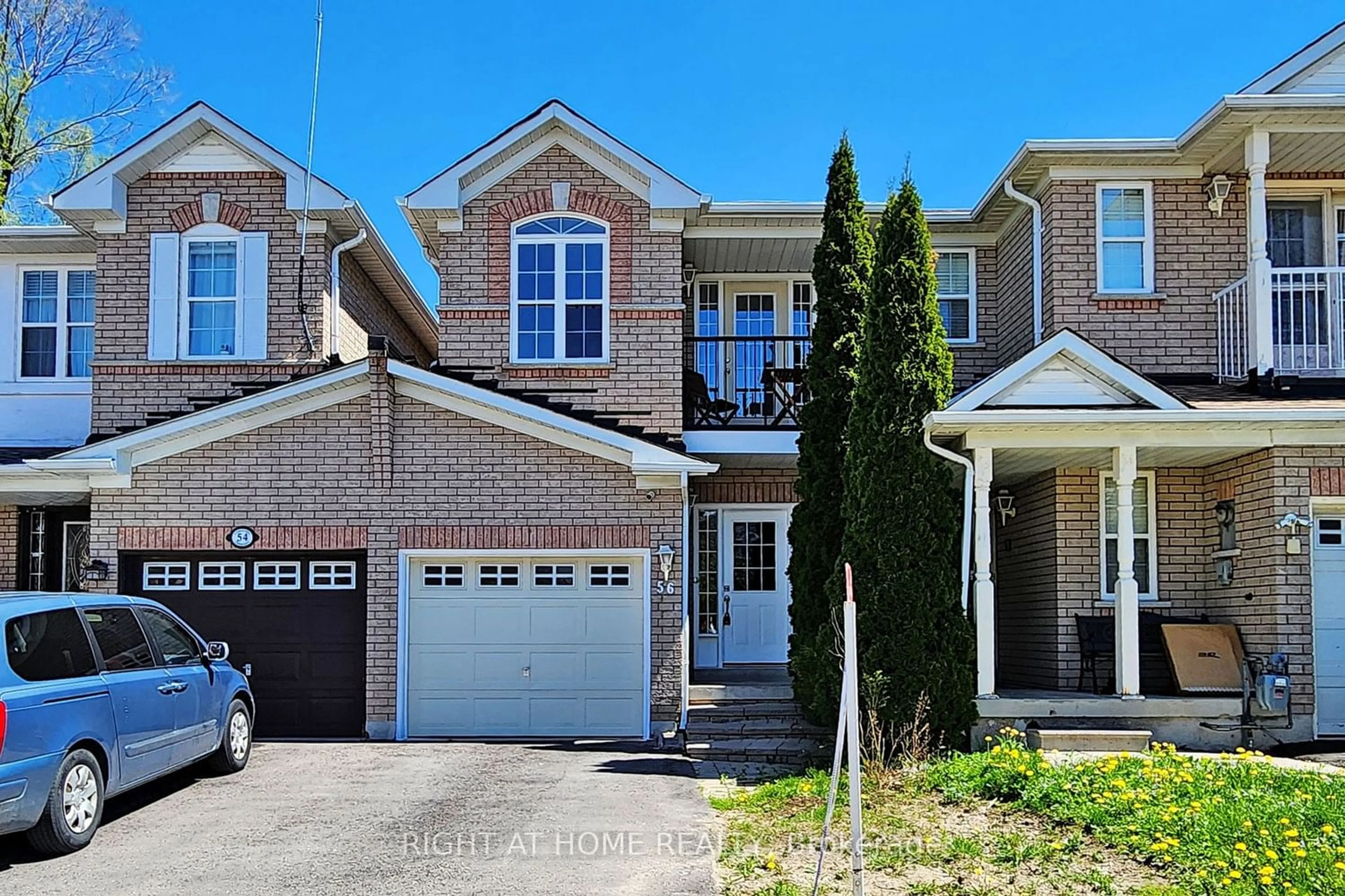 A pic from exterior of the house or condo for 56 Carousel Cres, Richmond Hill Ontario L4E 3X6
