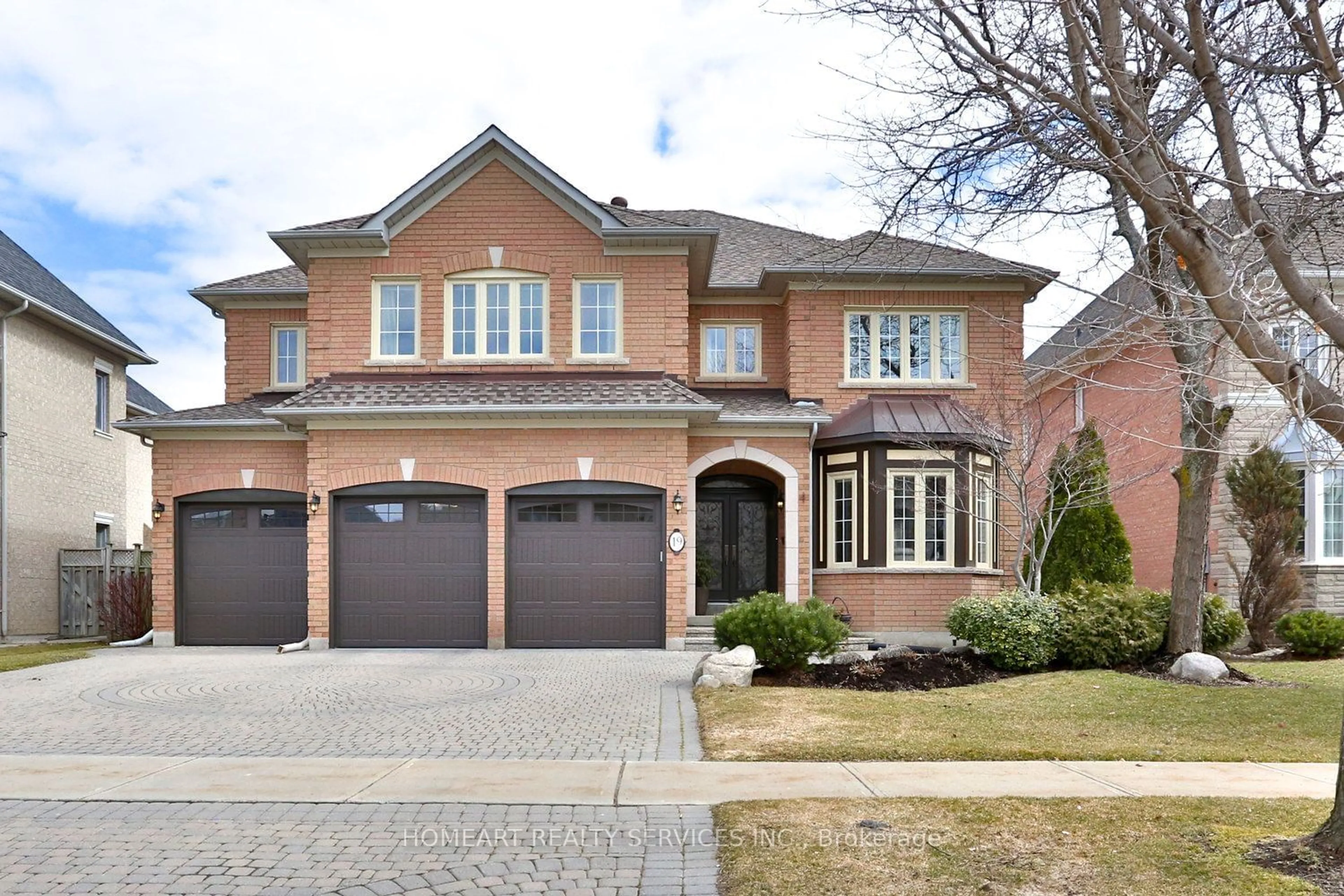 Home with brick exterior material for 19 Silver Fir St, Richmond Hill Ontario L4B 3R5