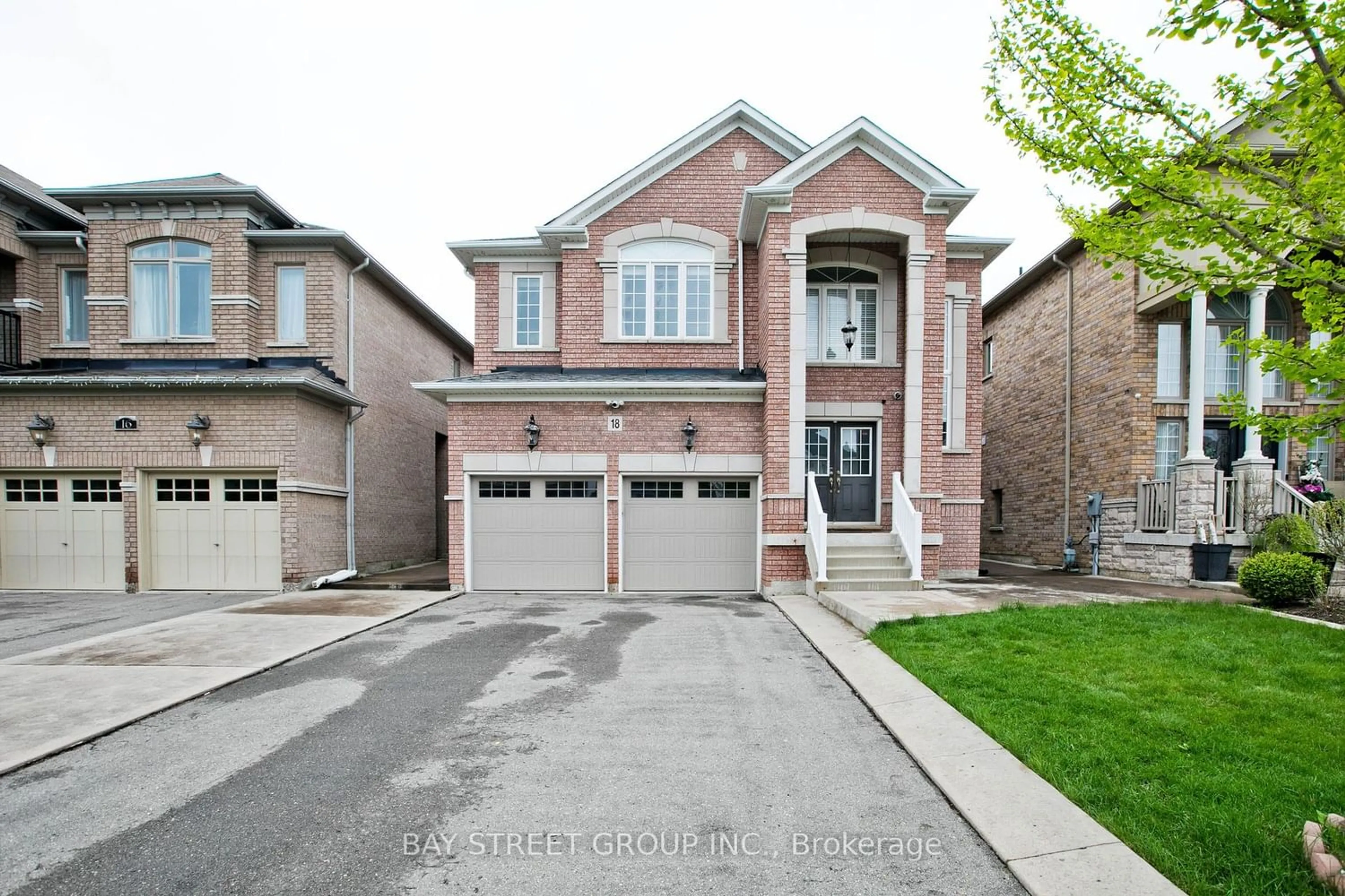 Home with brick exterior material for 18 Cherry Bush Rd, Vaughan Ontario L6A 0R9