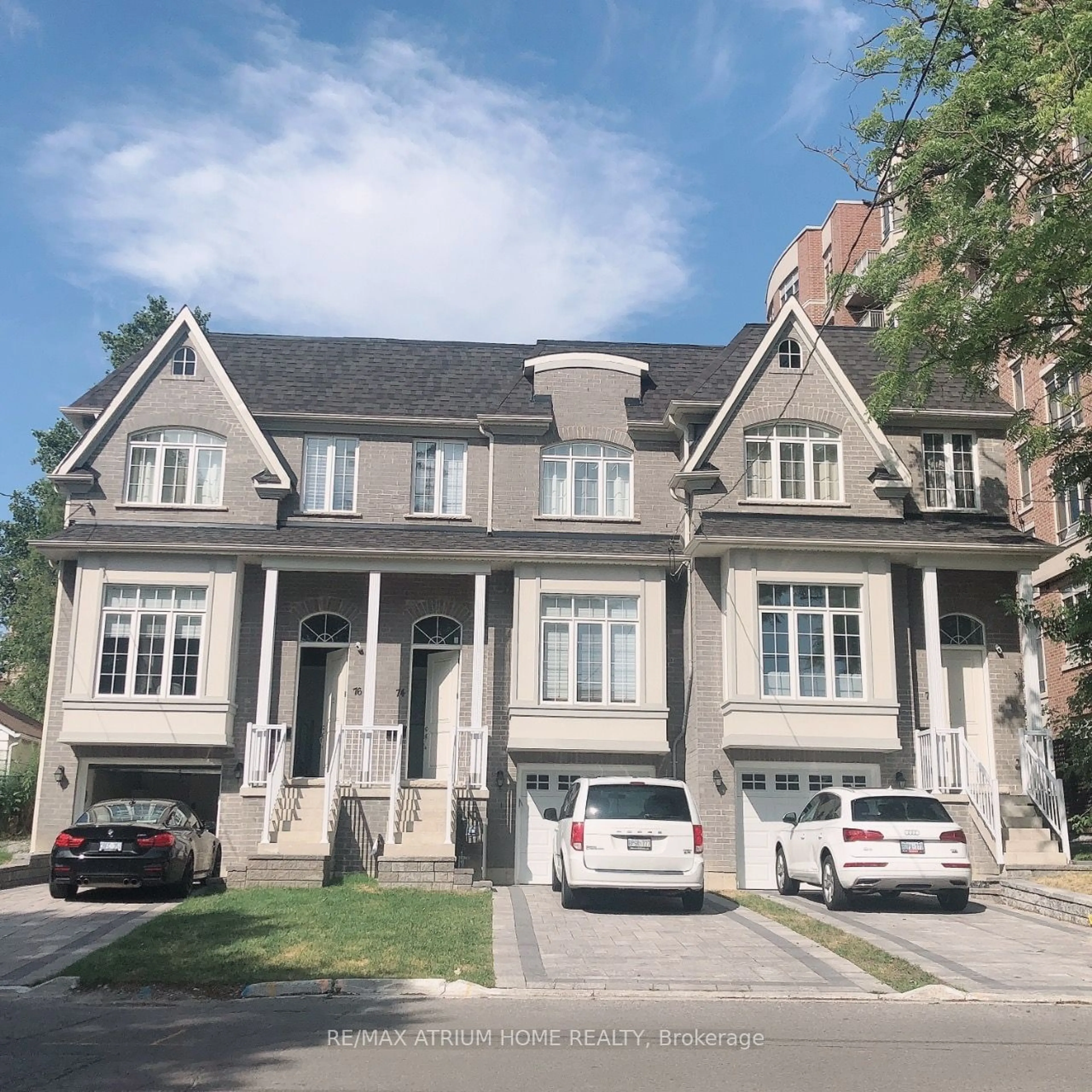 A pic from exterior of the house or condo for 72 Church St, Richmond Hill Ontario L4C 1W3