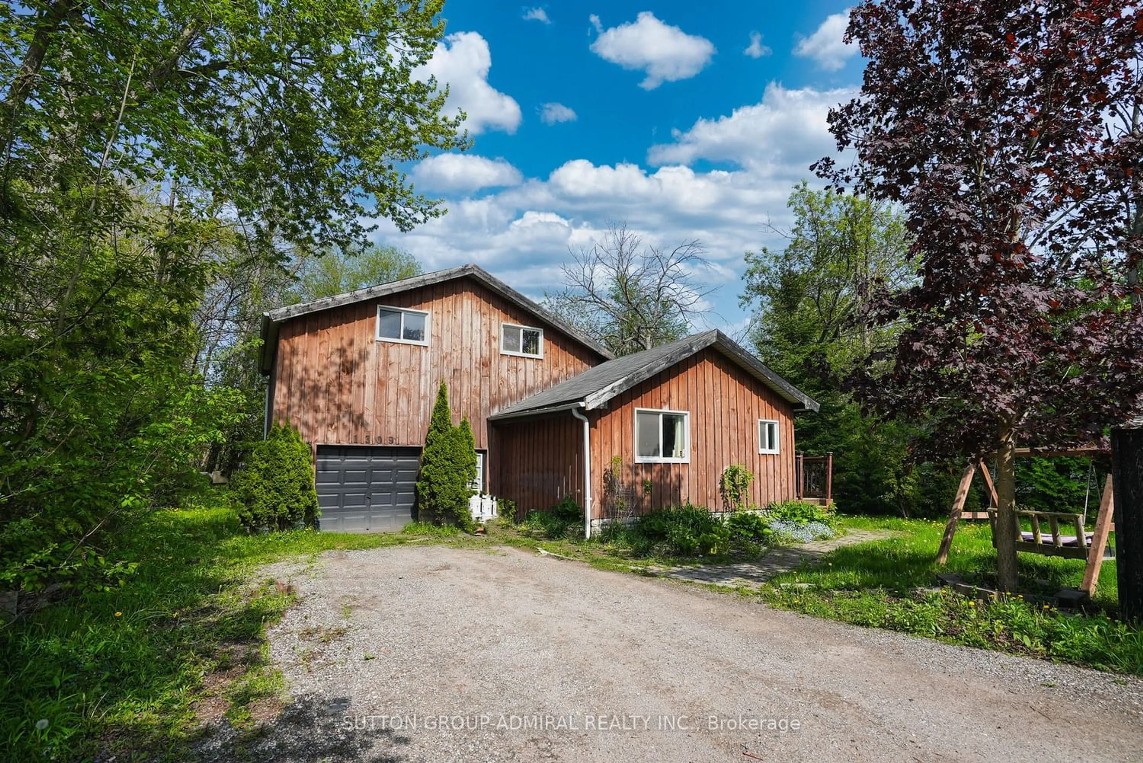 Cottage for 1309 Temple Ave, Innisfil Ontario L0L 1C0