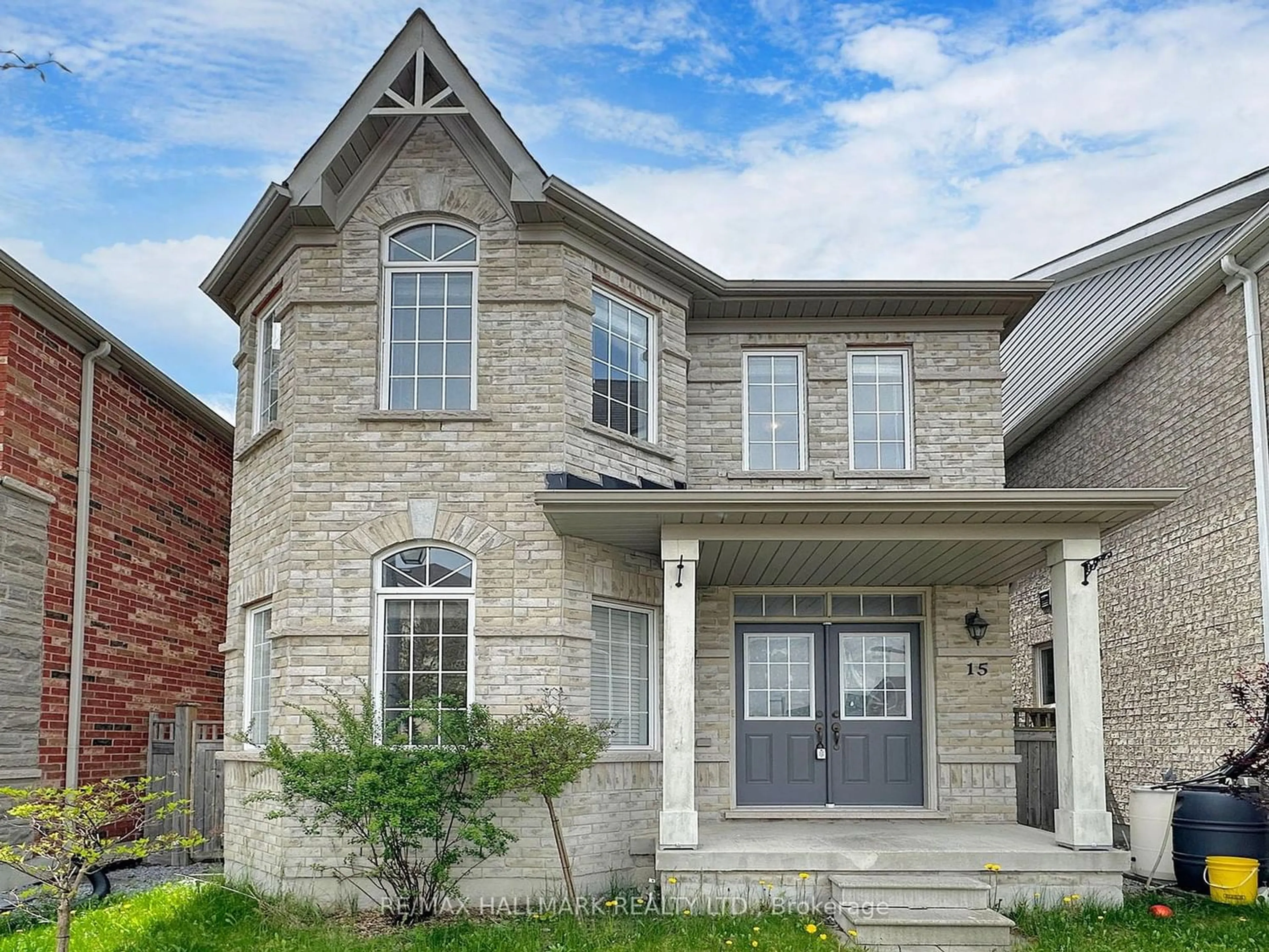 Home with brick exterior material for 15 Welland Rd, Markham Ontario L6B 0N4