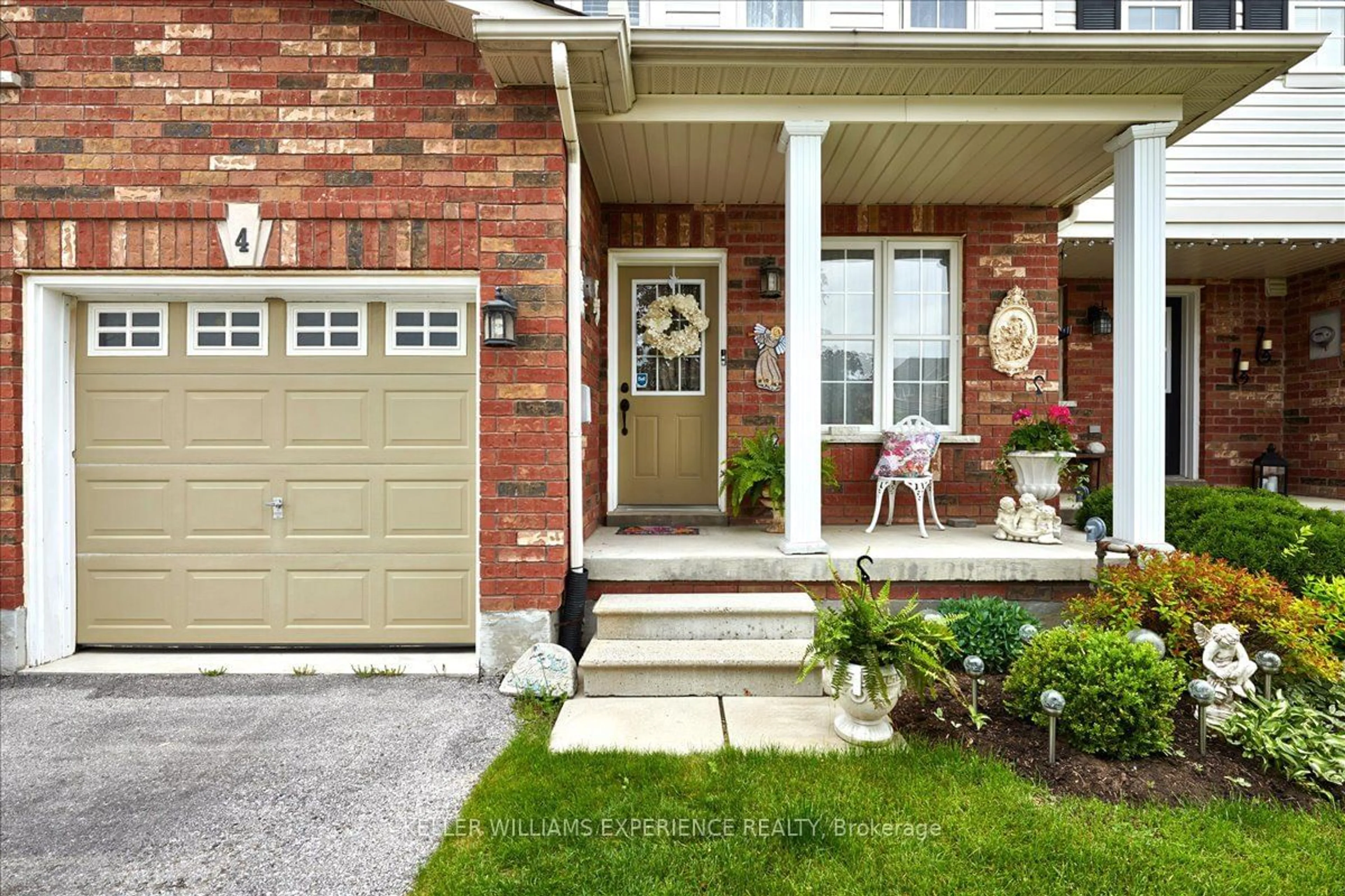 Home with brick exterior material for 4 Mccann Lane, Essa Ontario L0M 1B4