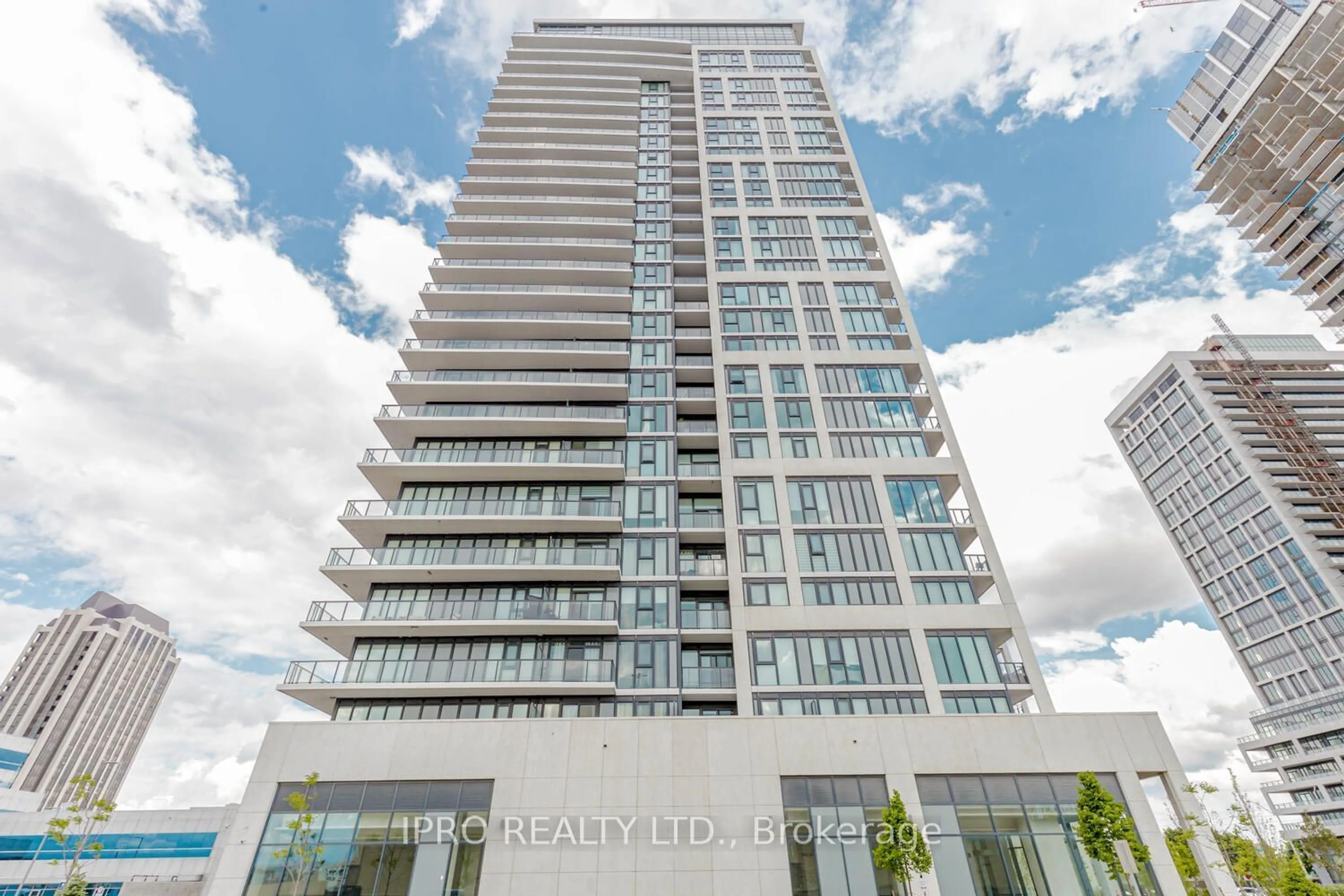 A pic from exterior of the house or condo for 9000 Jane St #606, Vaughan Ontario L4K 0M6