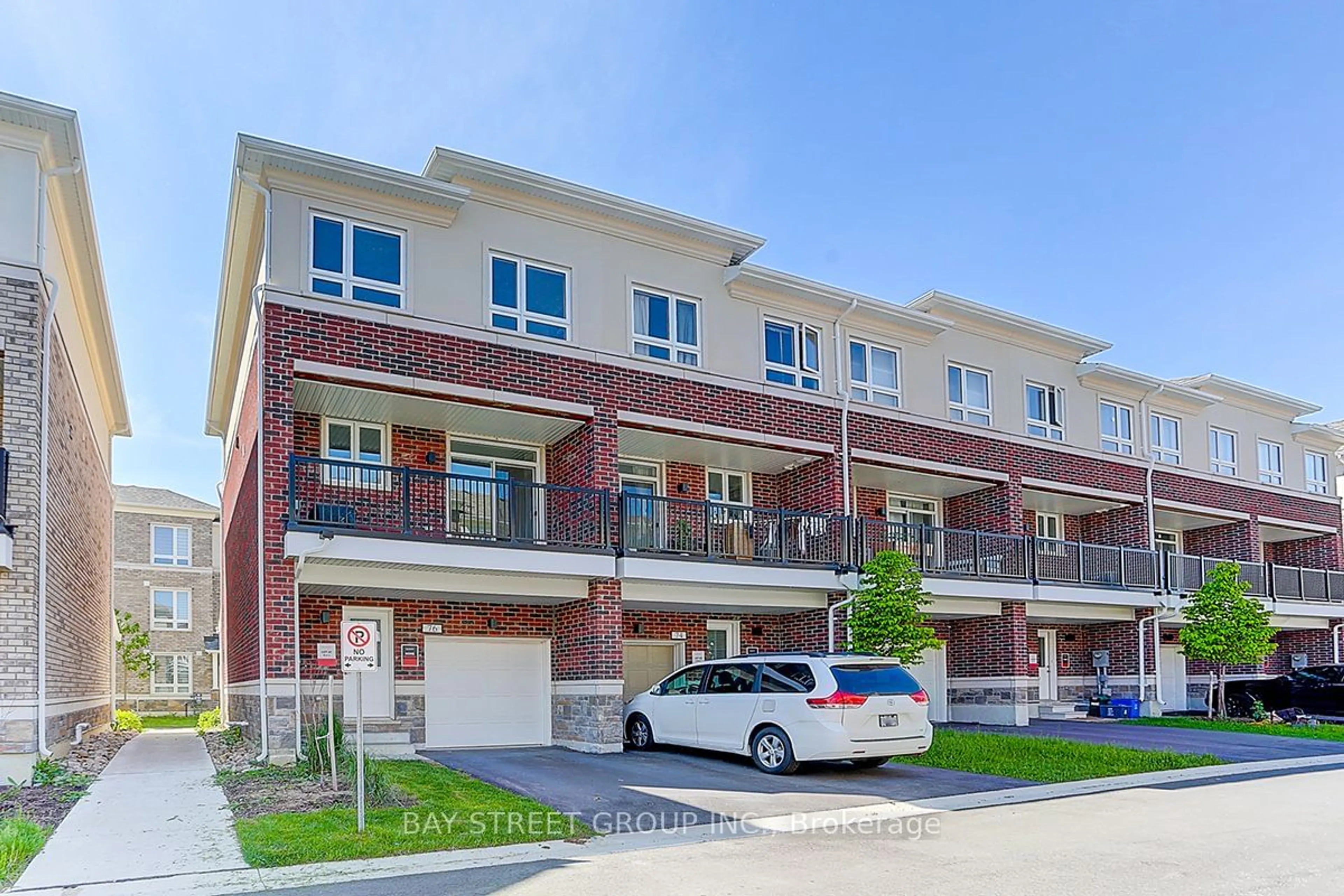 A pic from exterior of the house or condo for 76 Chicago Lane, Markham Ontario L6E 0V6