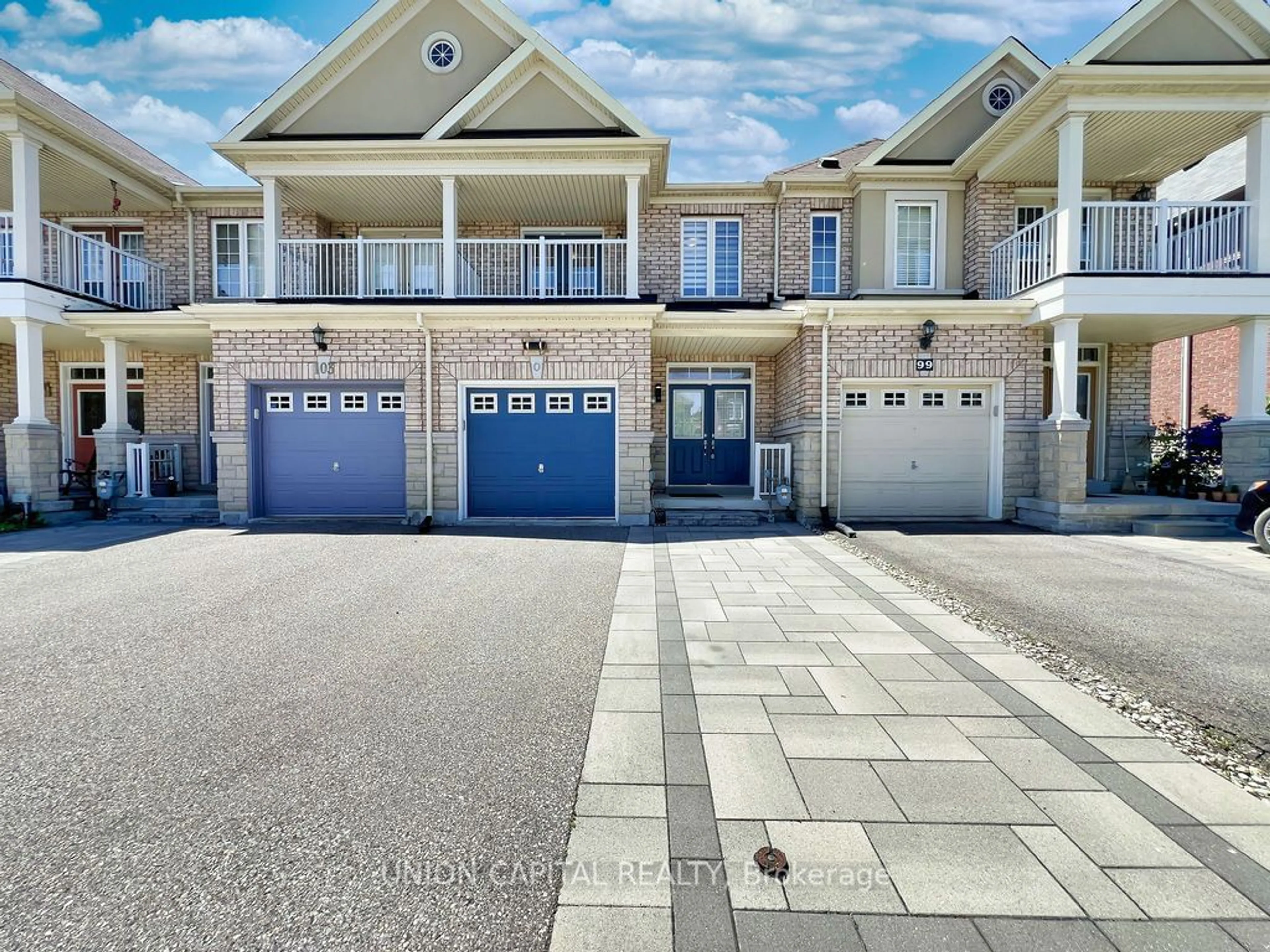 A pic from exterior of the house or condo for 101 Big Hill Cres, Vaughan Ontario L6A 4K7
