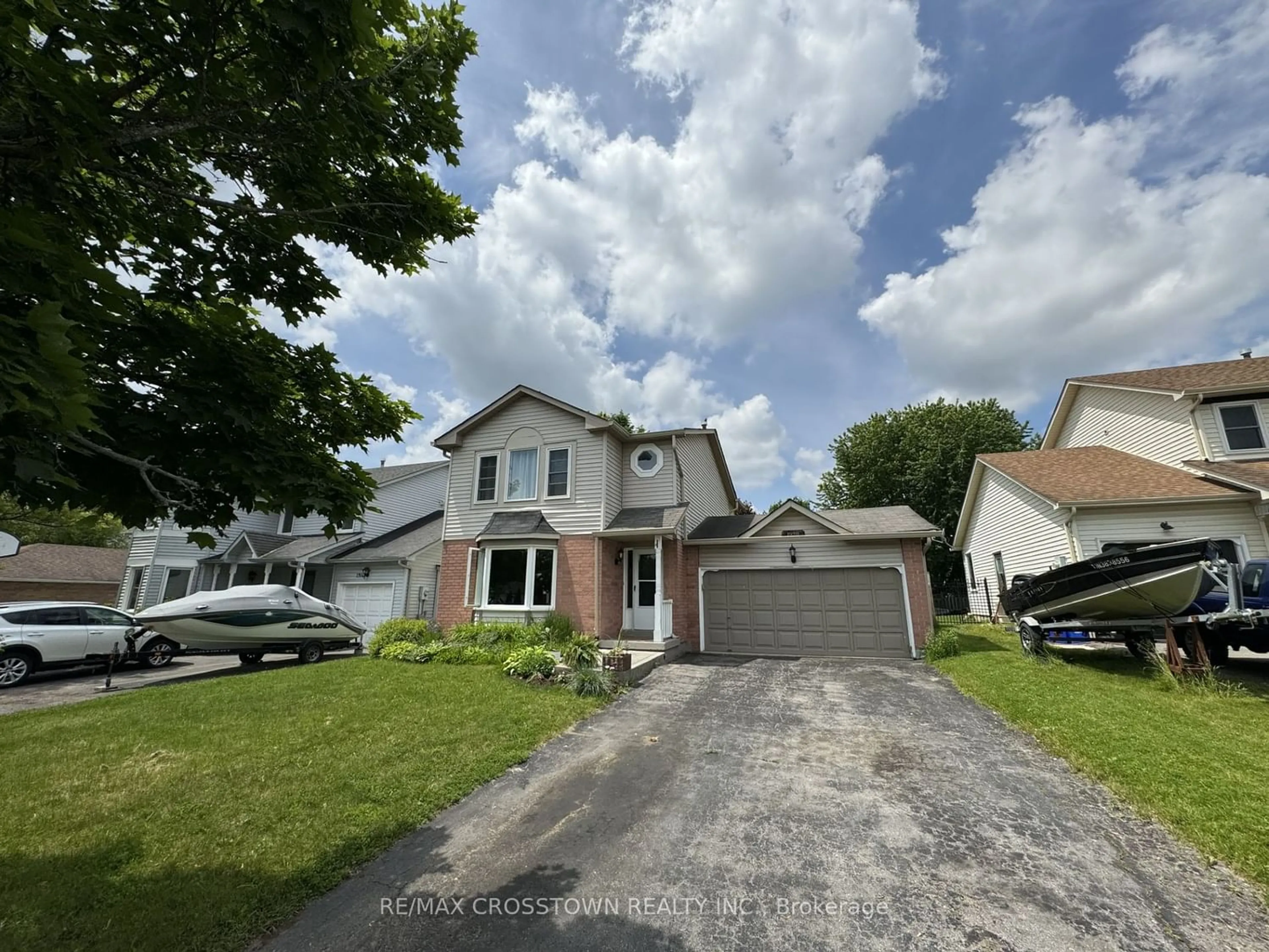 Frontside or backside of a home for 1920 Ashwood Ave, Innisfil Ontario L9S 1W3