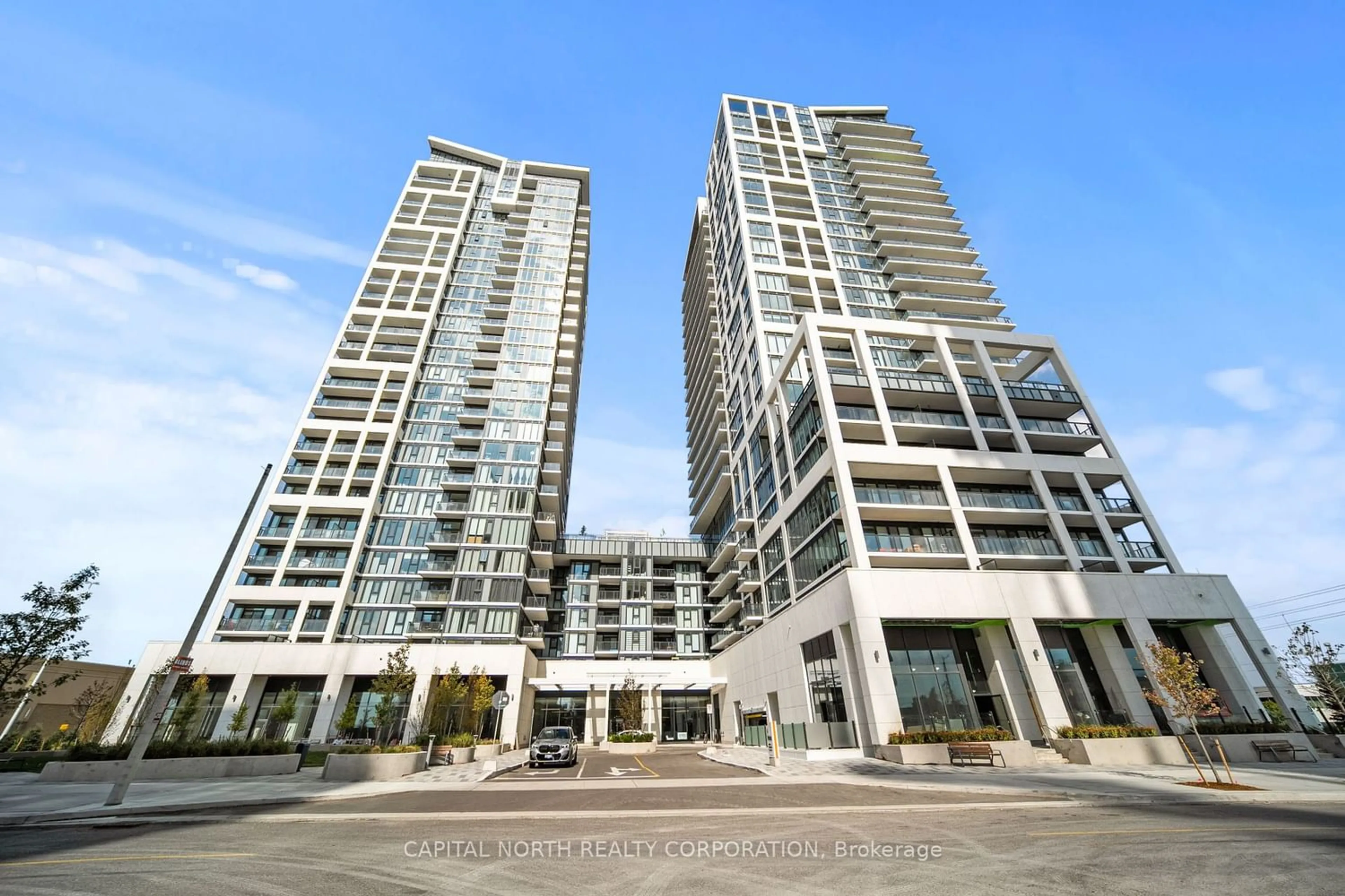 A pic from exterior of the house or condo for 9000 Jane St #1010, Vaughan Ontario L4K 0M6