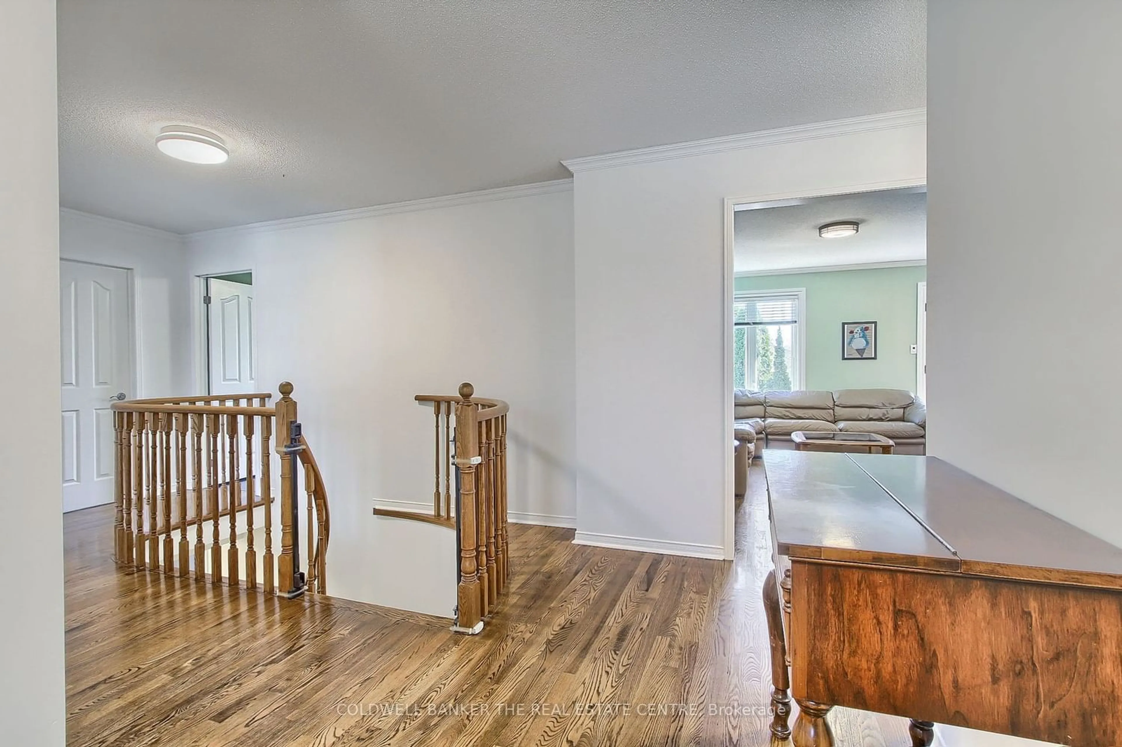 Indoor foyer for 58 Prince Dr, Bradford West Gwillimbury Ontario L3Z 3B6