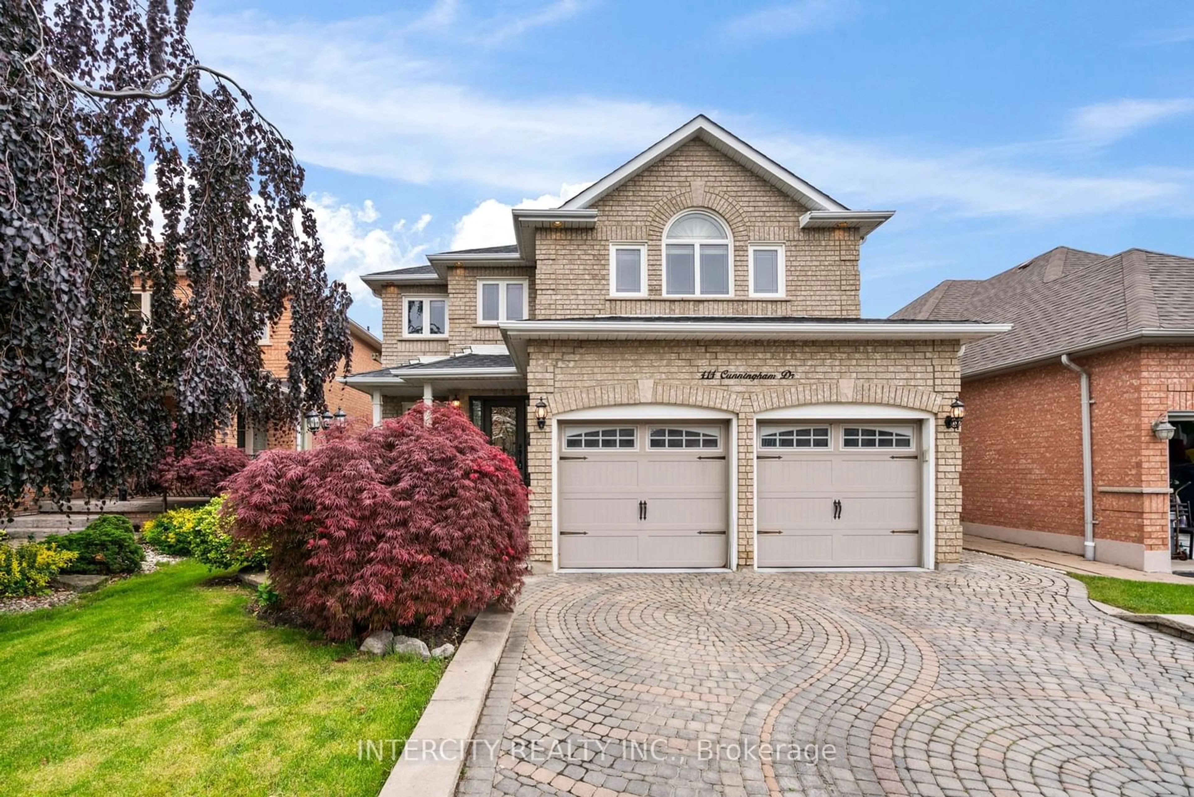 Home with brick exterior material for 414 Cunningham Dr, Vaughan Ontario L6A 2G6