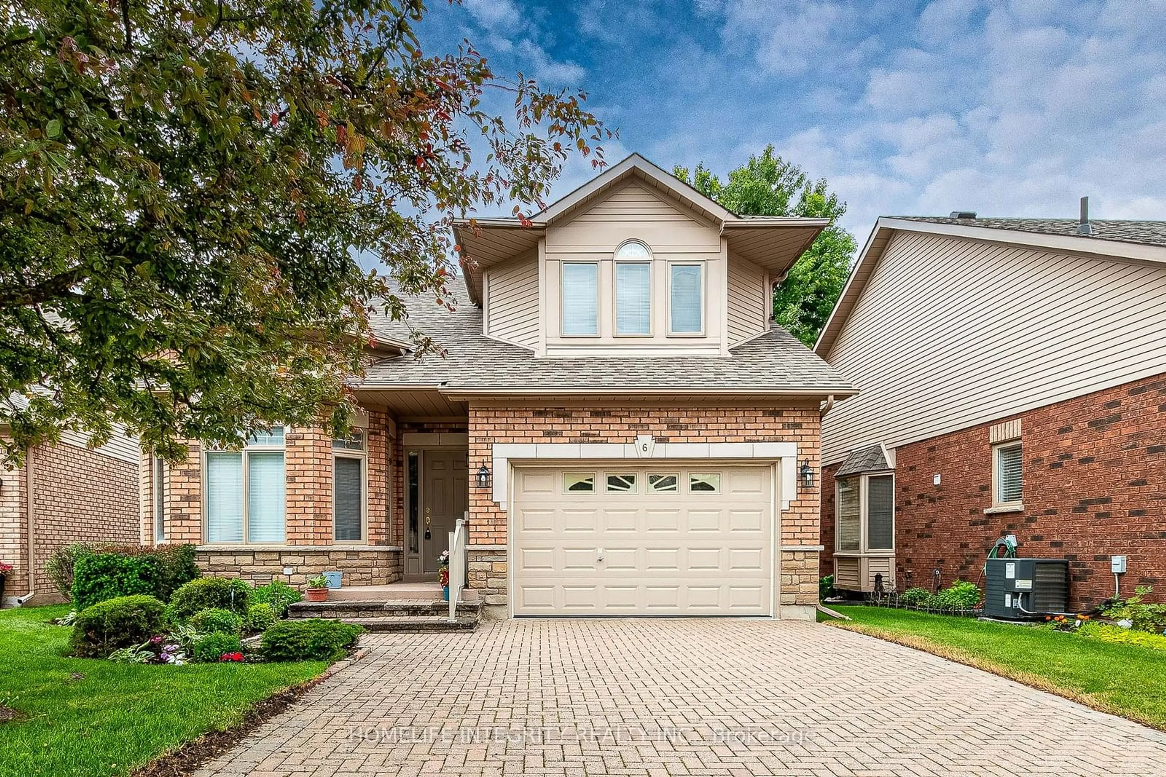 Home with brick exterior material for 6 La Costa Crt, New Tecumseth Ontario L9R 1Z4