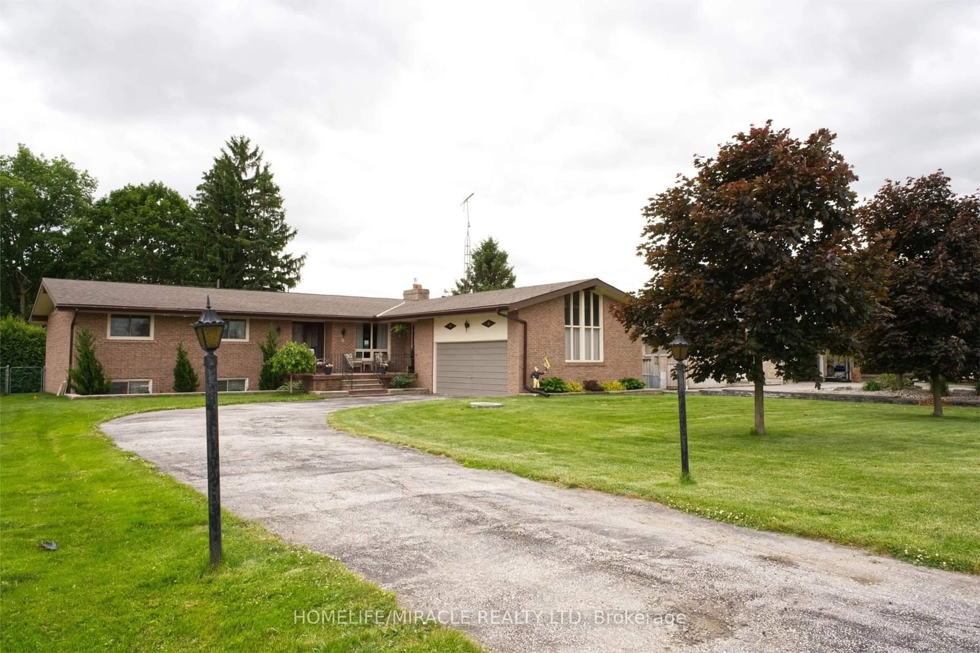 Frontside or backside of a home for 3735 NINTH Line, Bradford West Gwillimbury Ontario L3Z 3S6