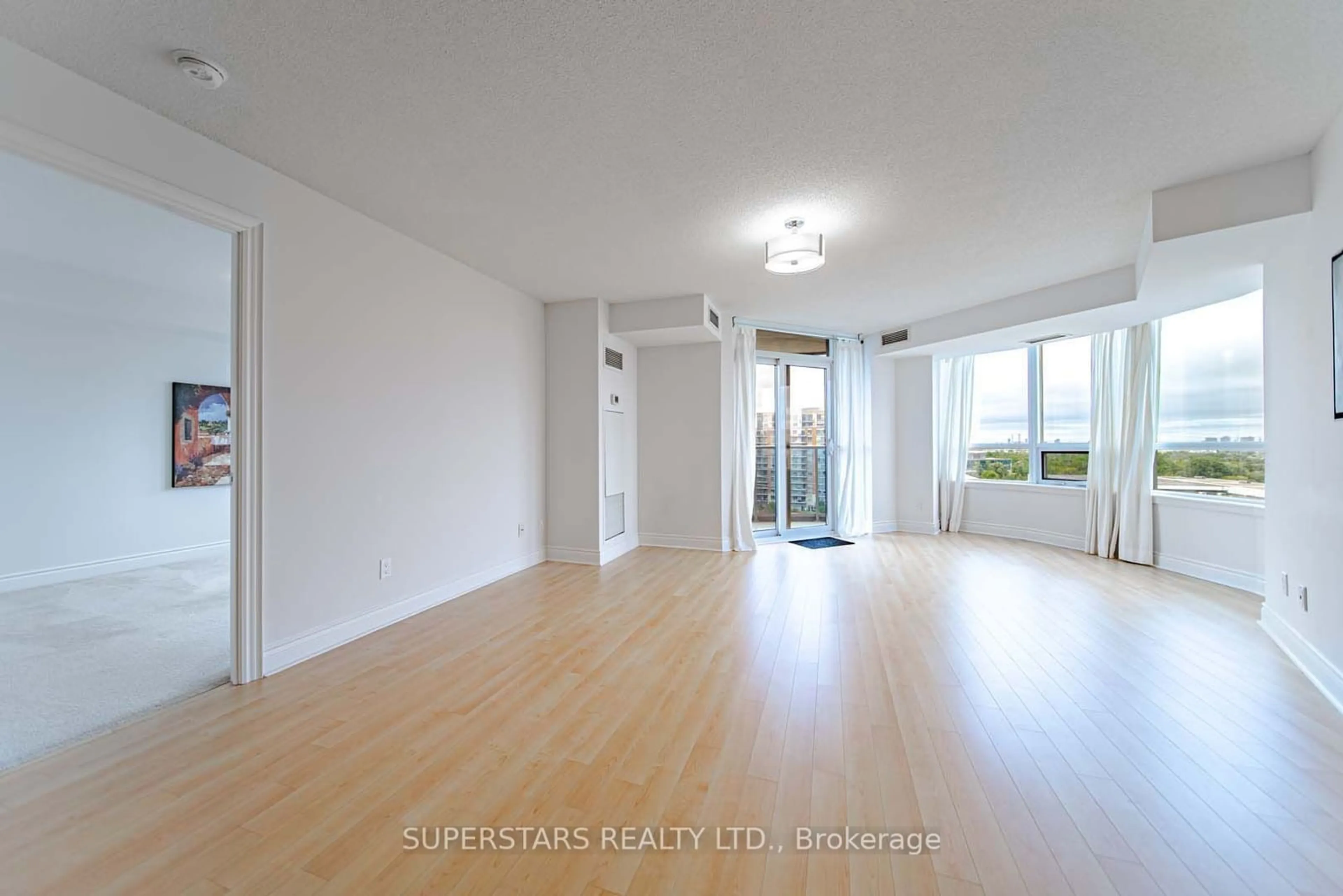 A pic of a room for 23 Cox Blvd #1063, Markham Ontario L3R 7Z9