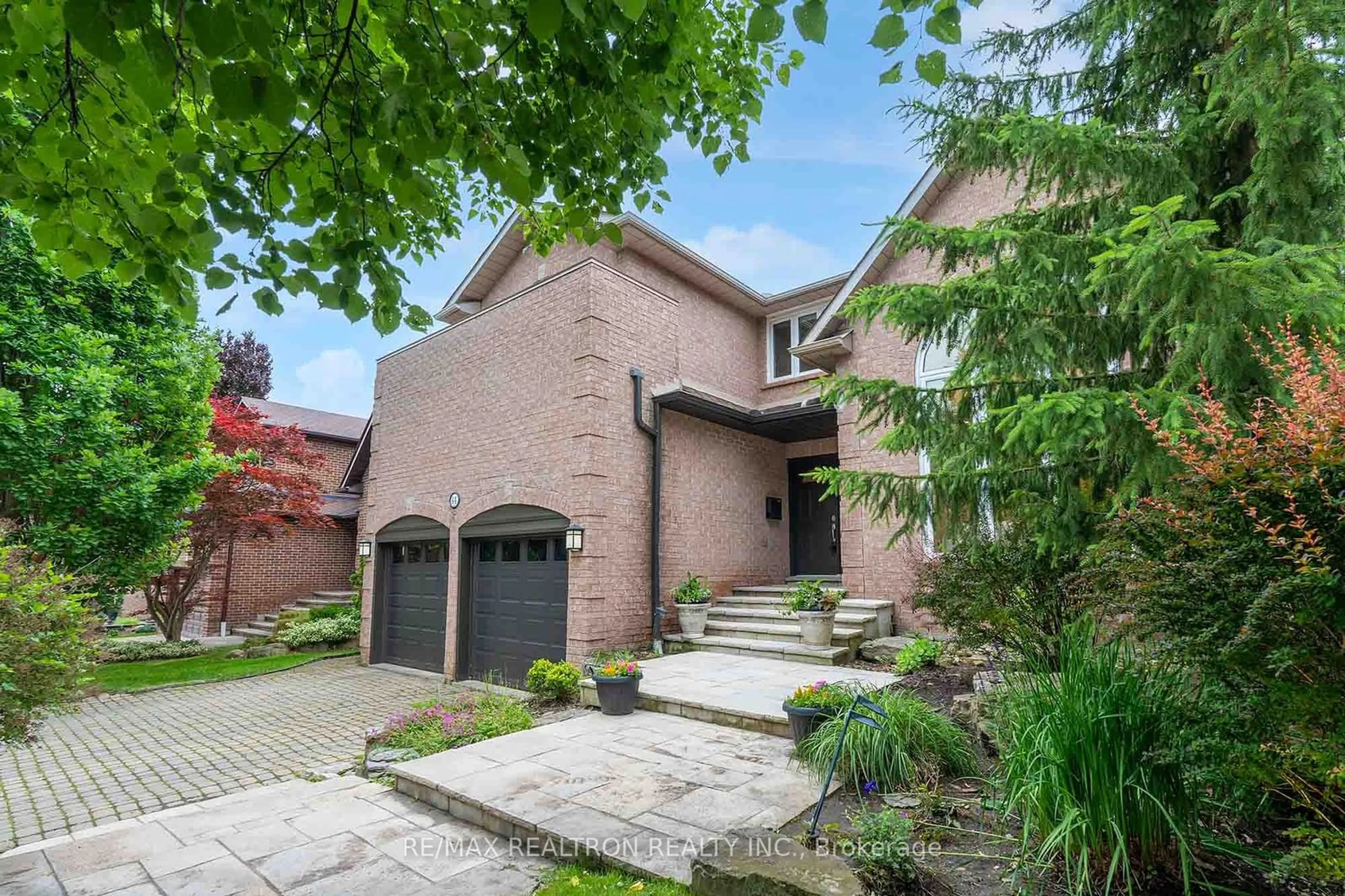 Home with brick exterior material for 44 Lunau Lane, Markham Ontario L3T 5N2