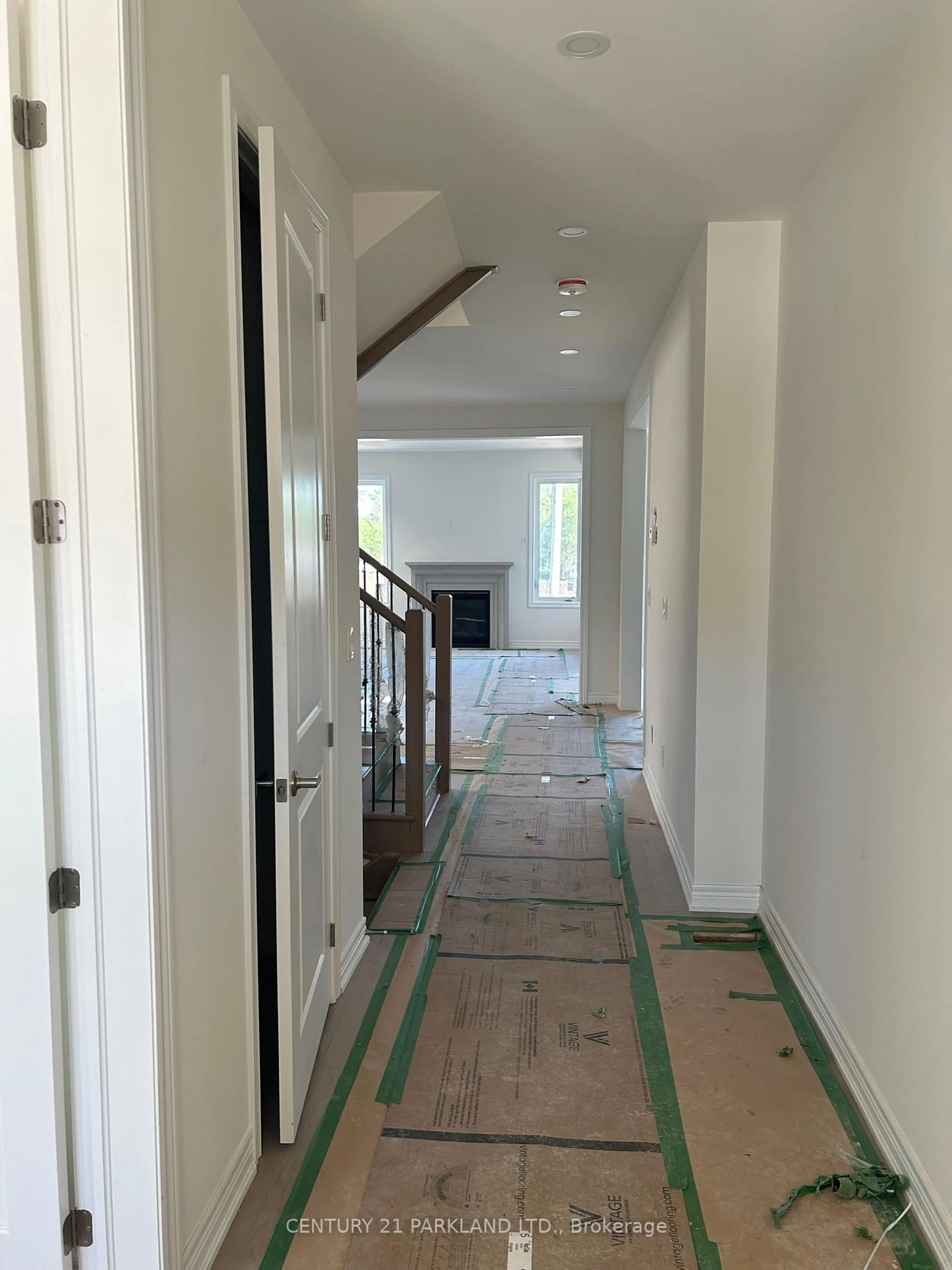 Indoor foyer for Lot 123 Davis Loop, Innisfil Ontario L0L 0B1