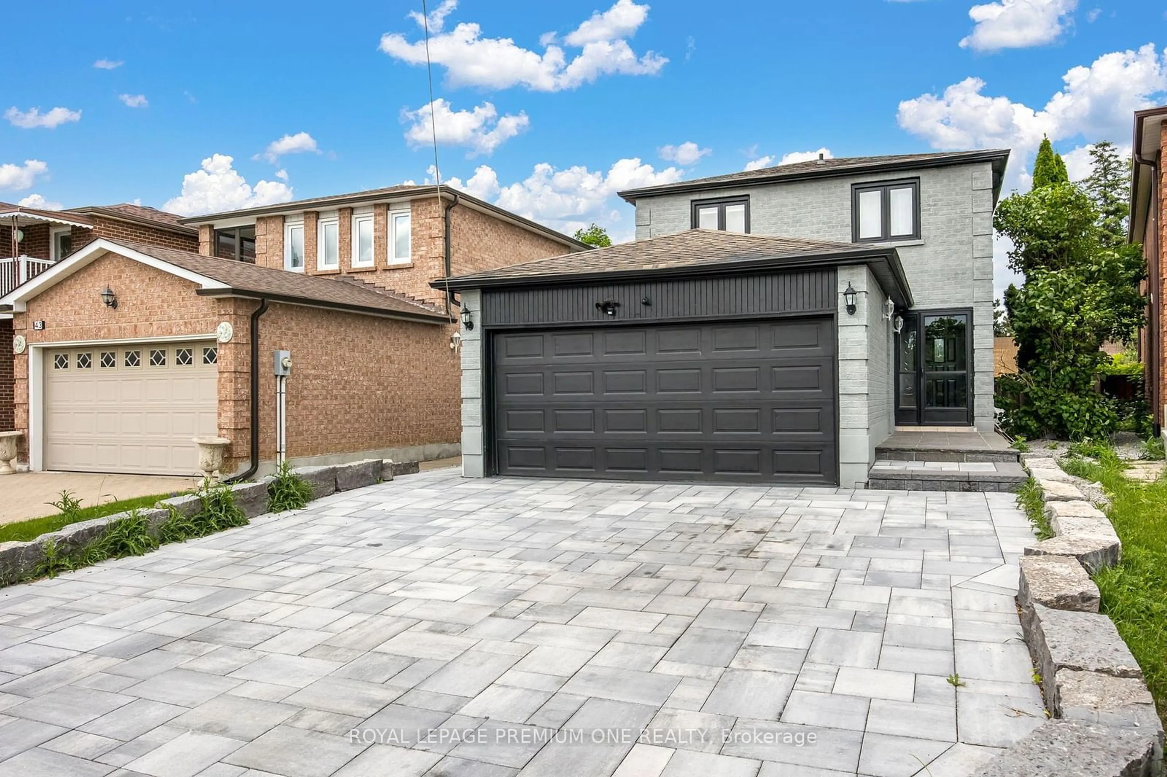 Home with brick exterior material for 47 Birch Meadow Otlk, Vaughan Ontario L4L 3H5