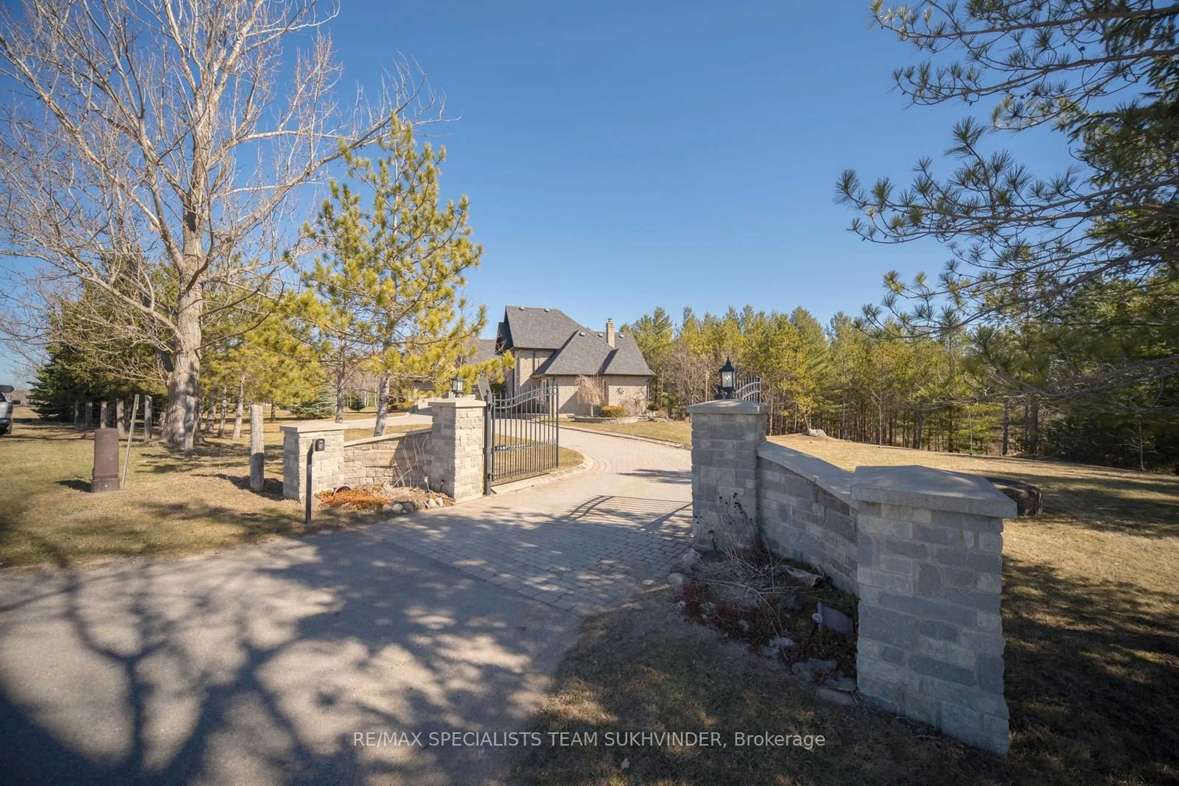 Outside view for 3825 CONCESSION ROAD 4, Adjala-Tosorontio Ontario L0G 1L0