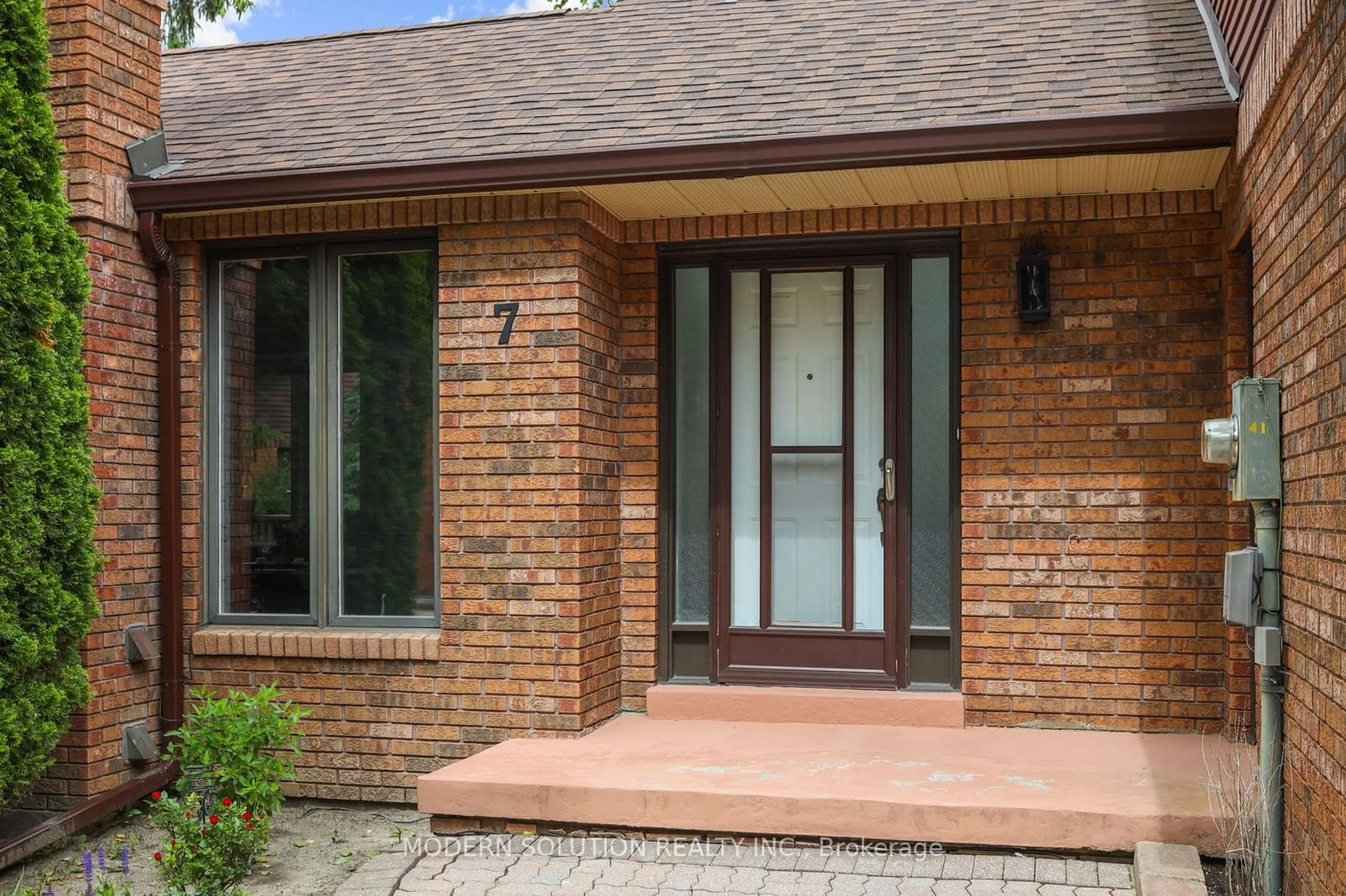 Home with brick exterior material for 7 Riverview Rd, New Tecumseth Ontario L9R 1R9