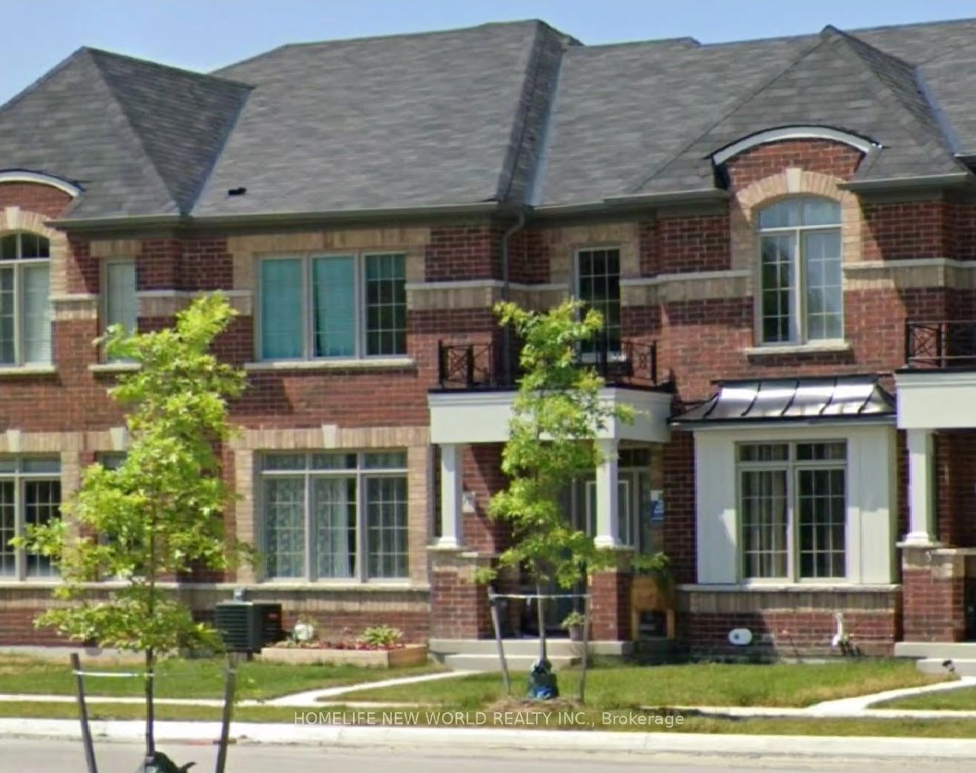 Home with brick exterior material for 197 Beechborough Cres, East Gwillimbury Ontario L9N 0N9