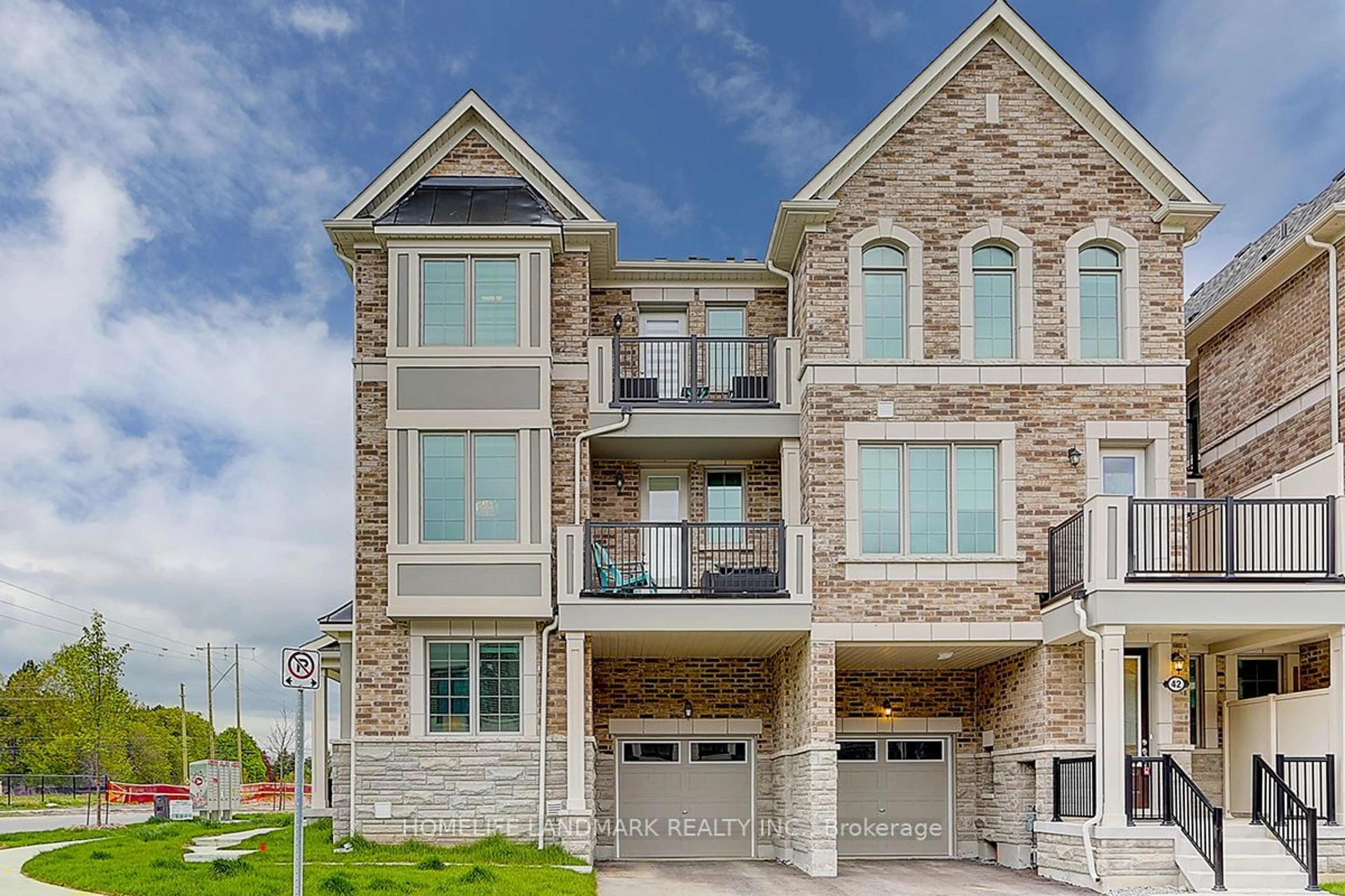 A pic from exterior of the house or condo for 58 Thomas Frisby Jr Cres, Markham Ontario L6C 1L2