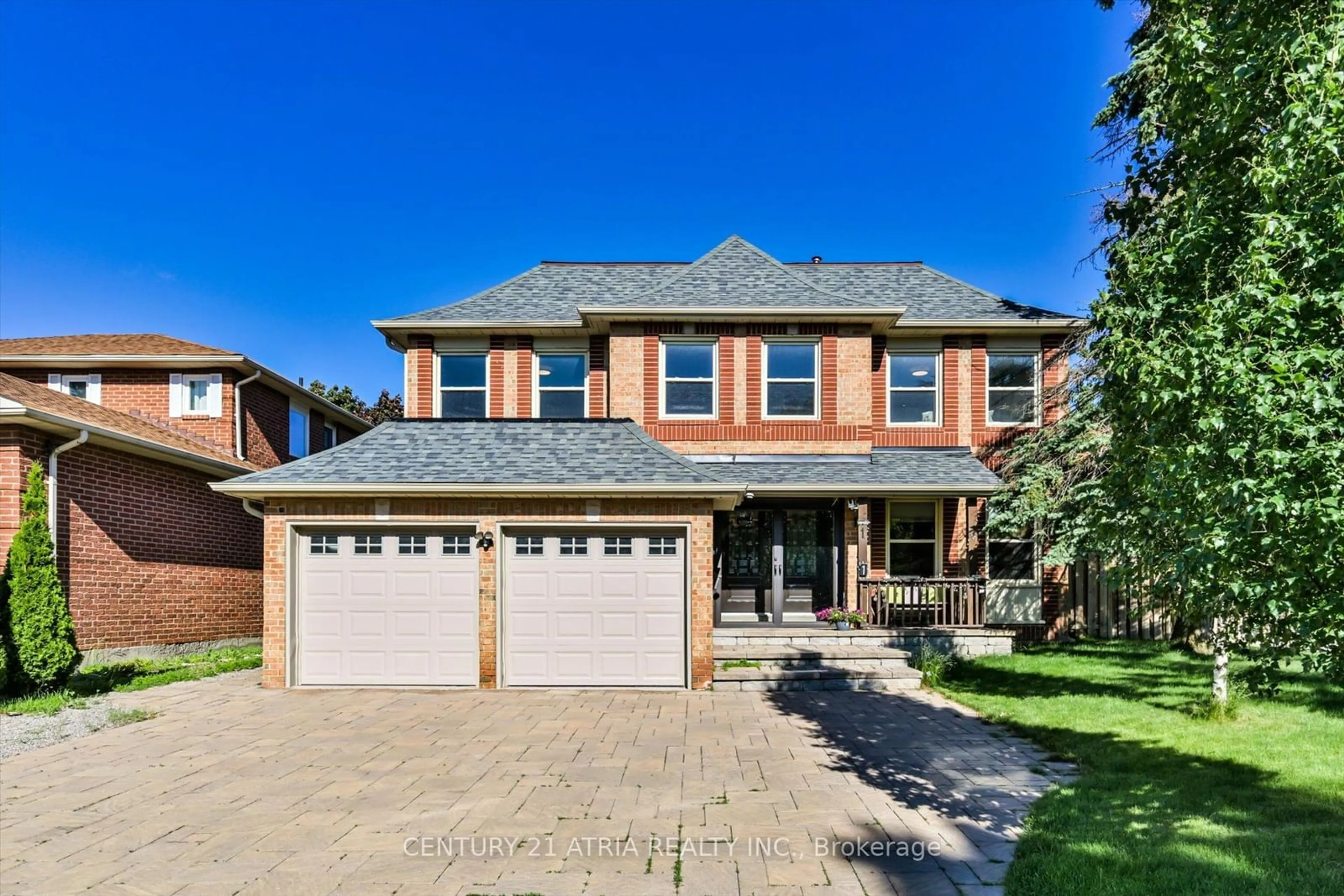 Home with brick exterior material for 1 Glamorgan Crt, Markham Ontario L3R 7V7