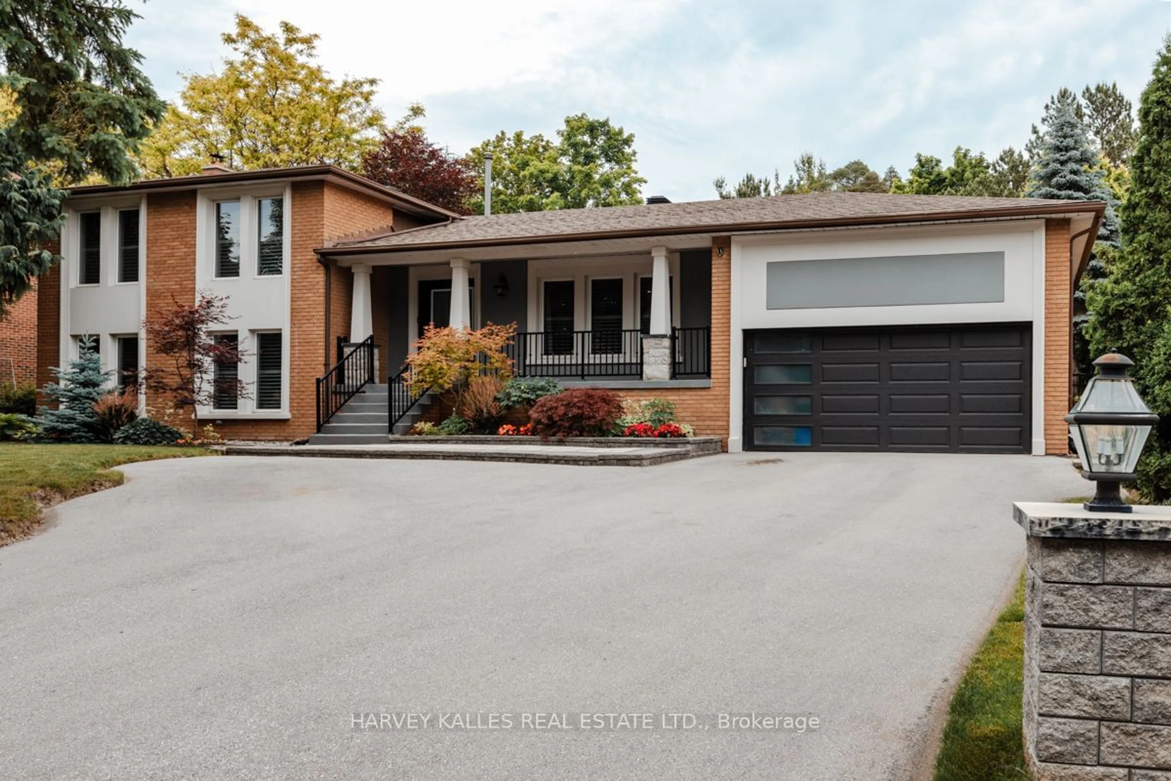 Frontside or backside of a home for 59 Cynthia Cres, Richmond Hill Ontario L4E 2R1