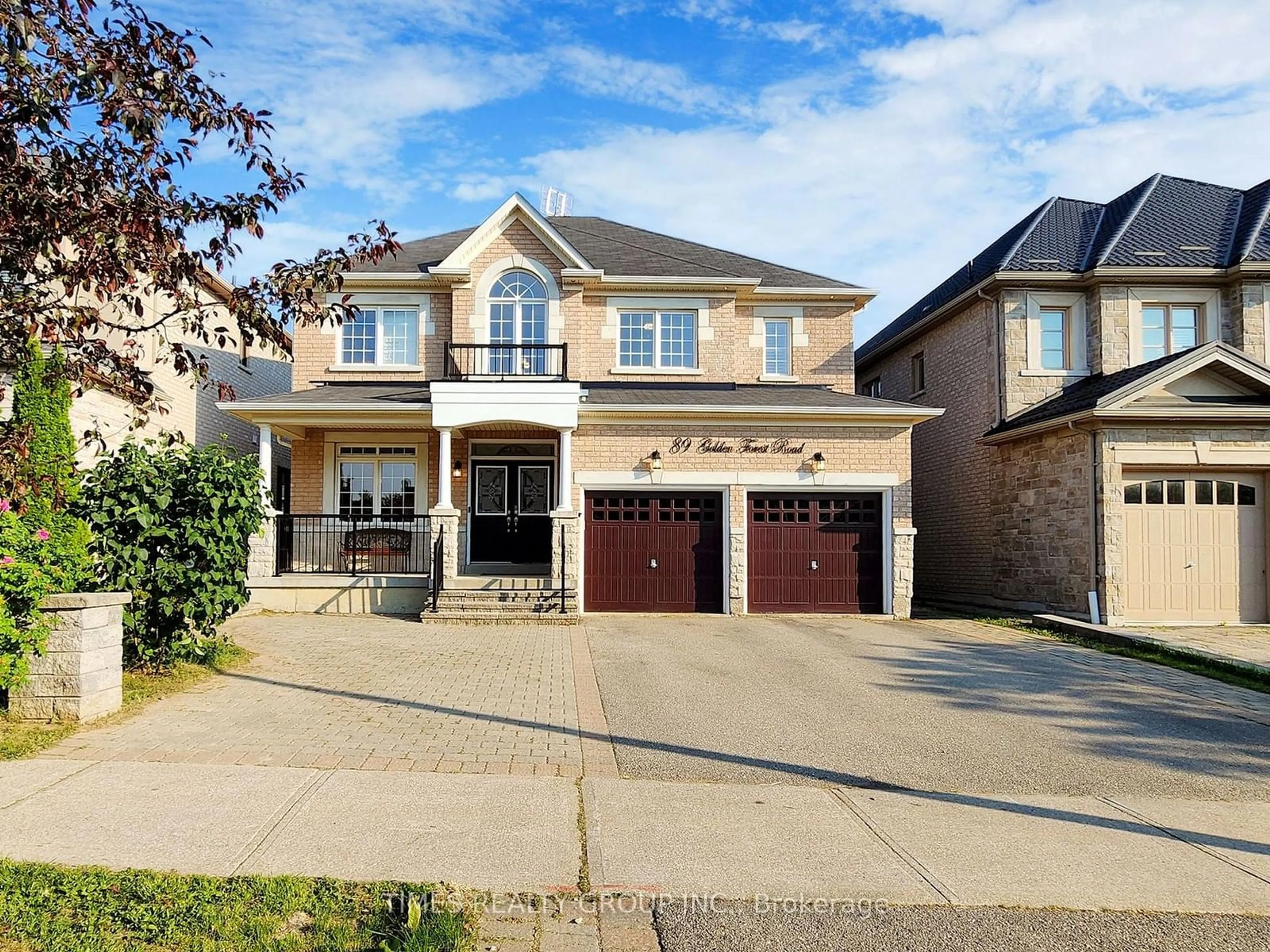 Frontside or backside of a home for 89 Golden Forest Rd, Vaughan Ontario L6A 0S9