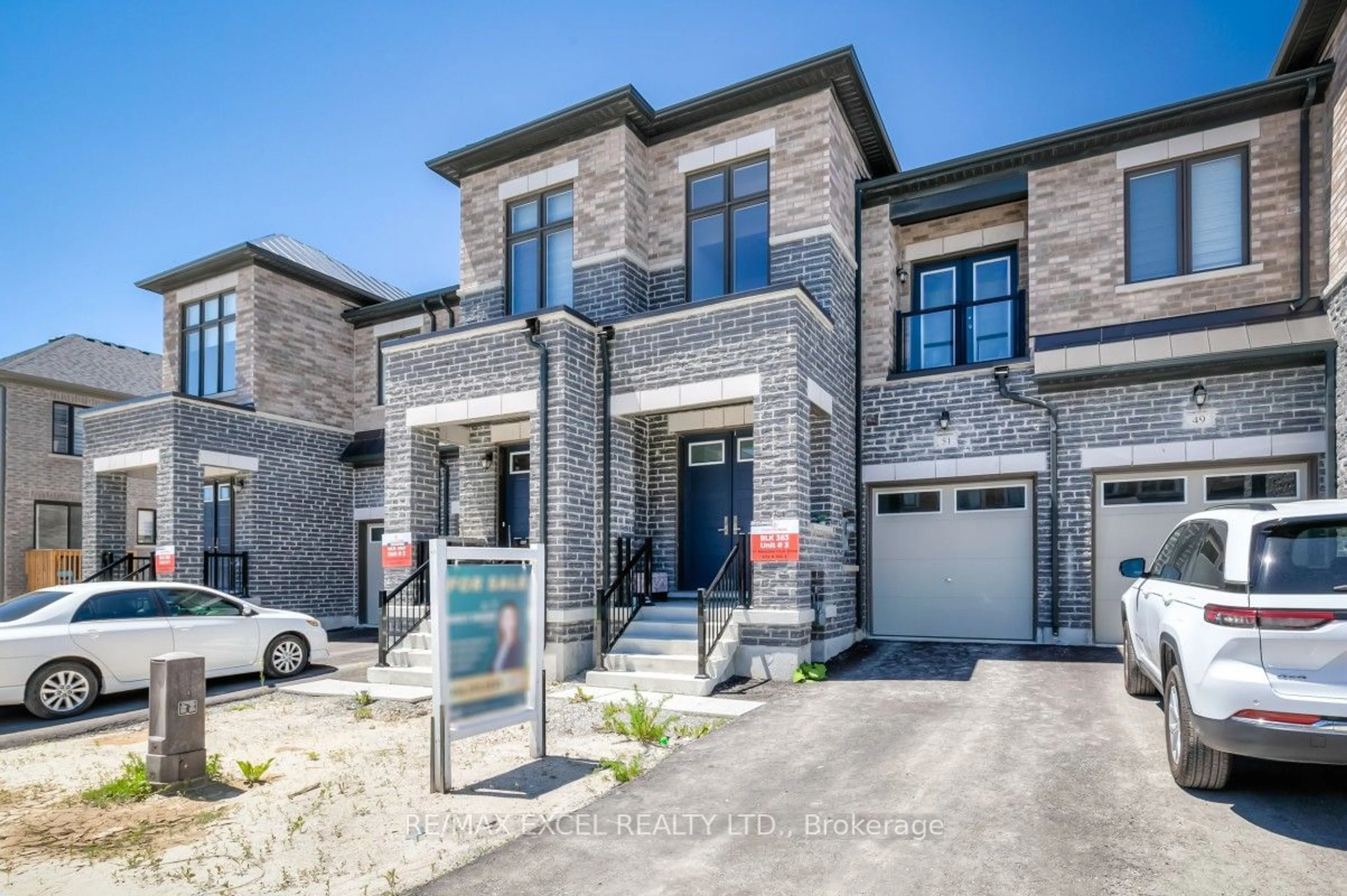 Home with brick exterior material for 51 HERCULES CLUB Dr, Richmond Hill Ontario L4E 1K7