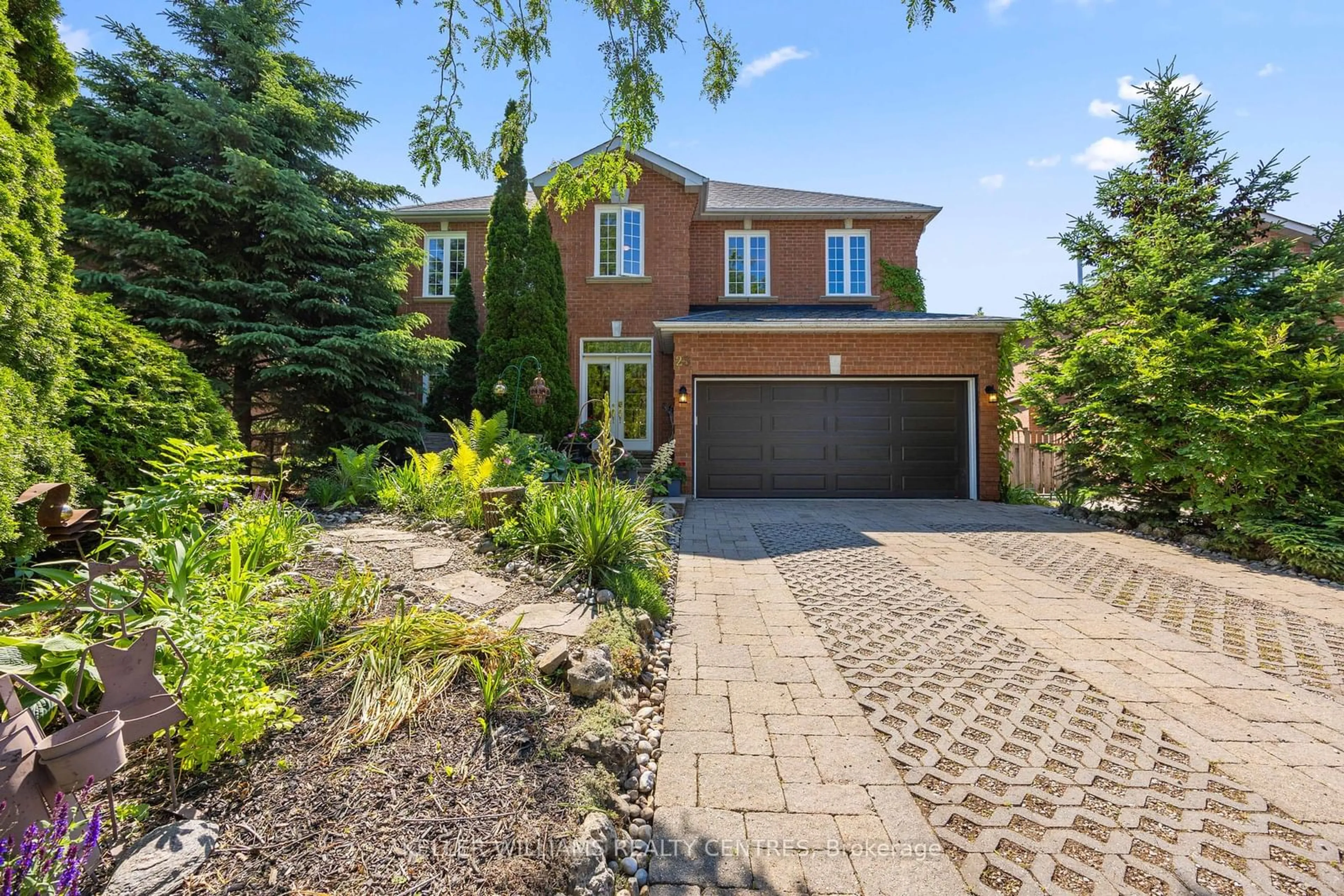 Home with brick exterior material for 23 Carlyle Cres, Aurora Ontario L4G 6P6