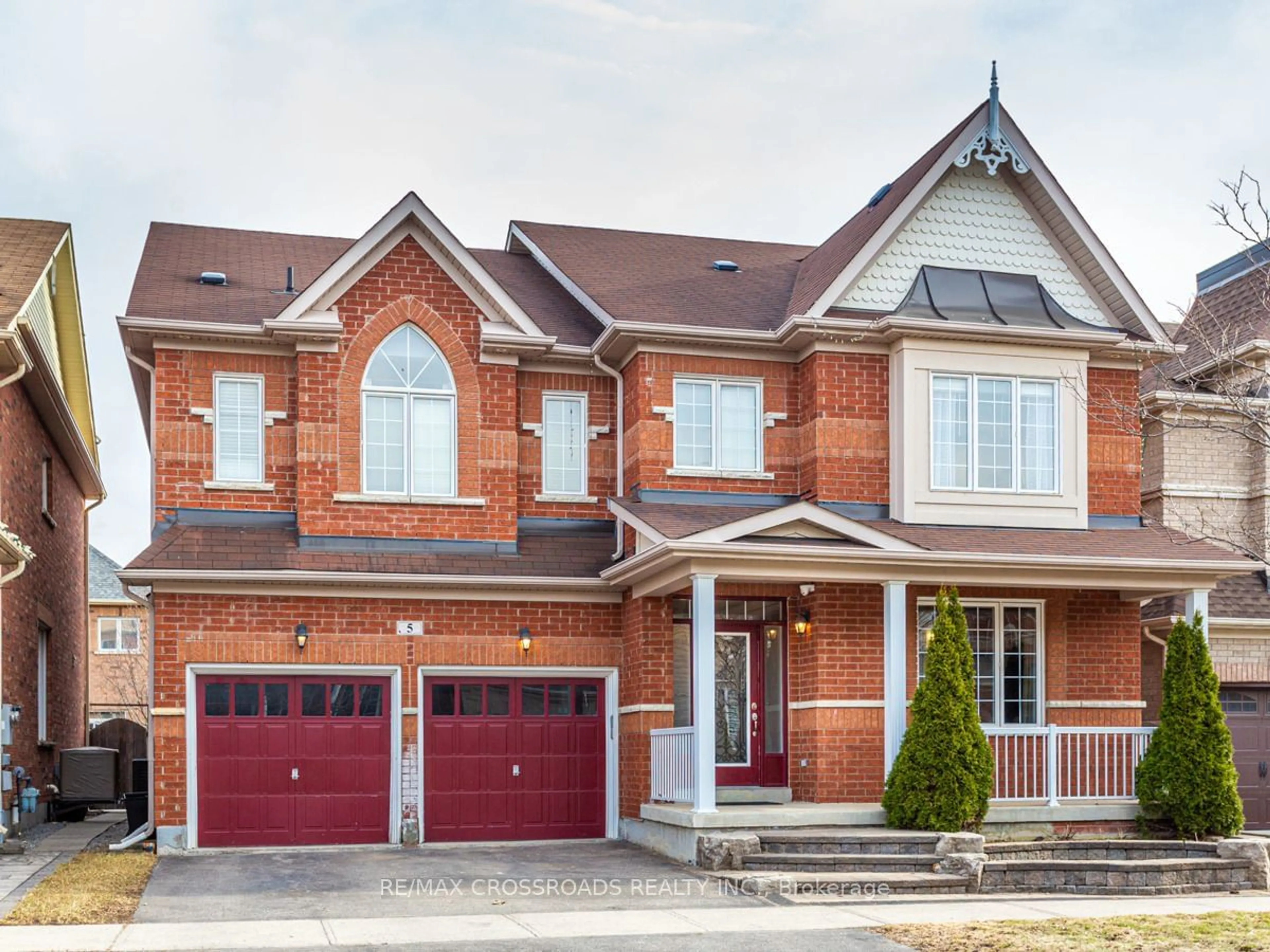 Home with brick exterior material for 5 Forestbrook Dr, Markham Ontario L6B 0E4
