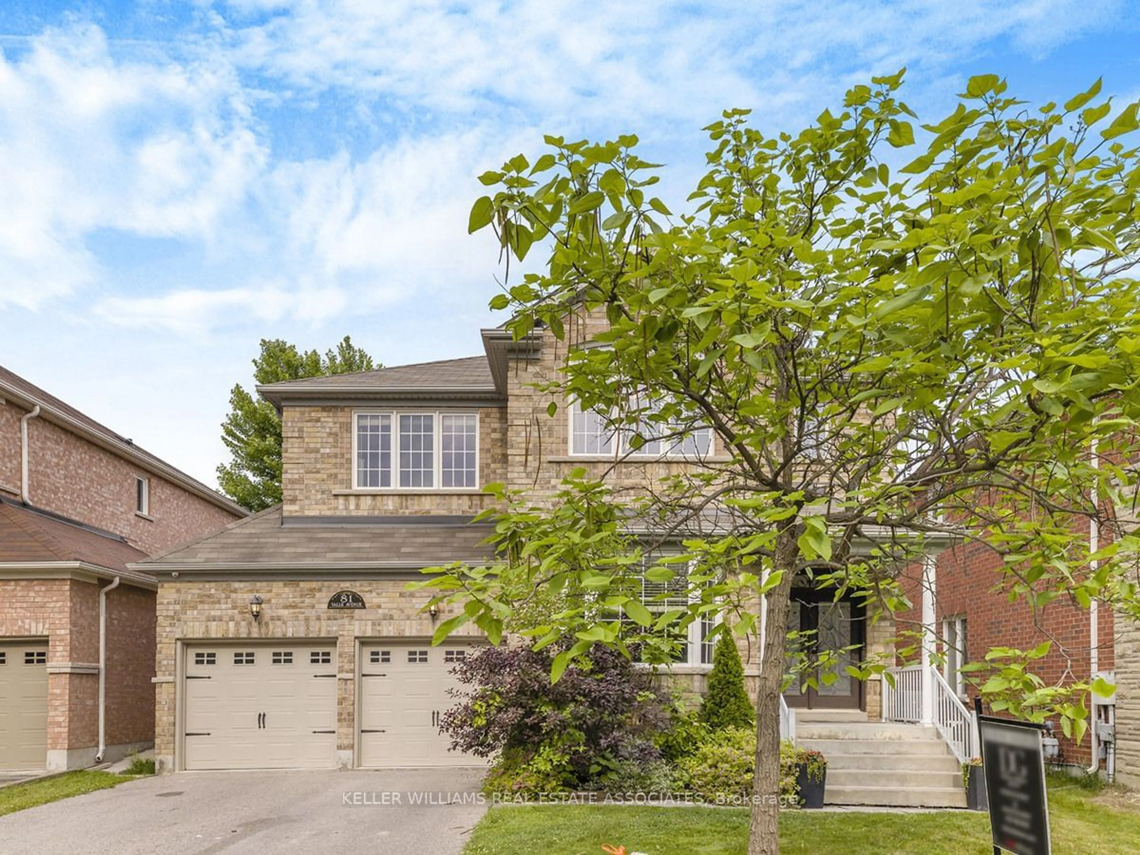 Frontside or backside of a home for 81 Valle Ave, Vaughan Ontario L4H 0N3