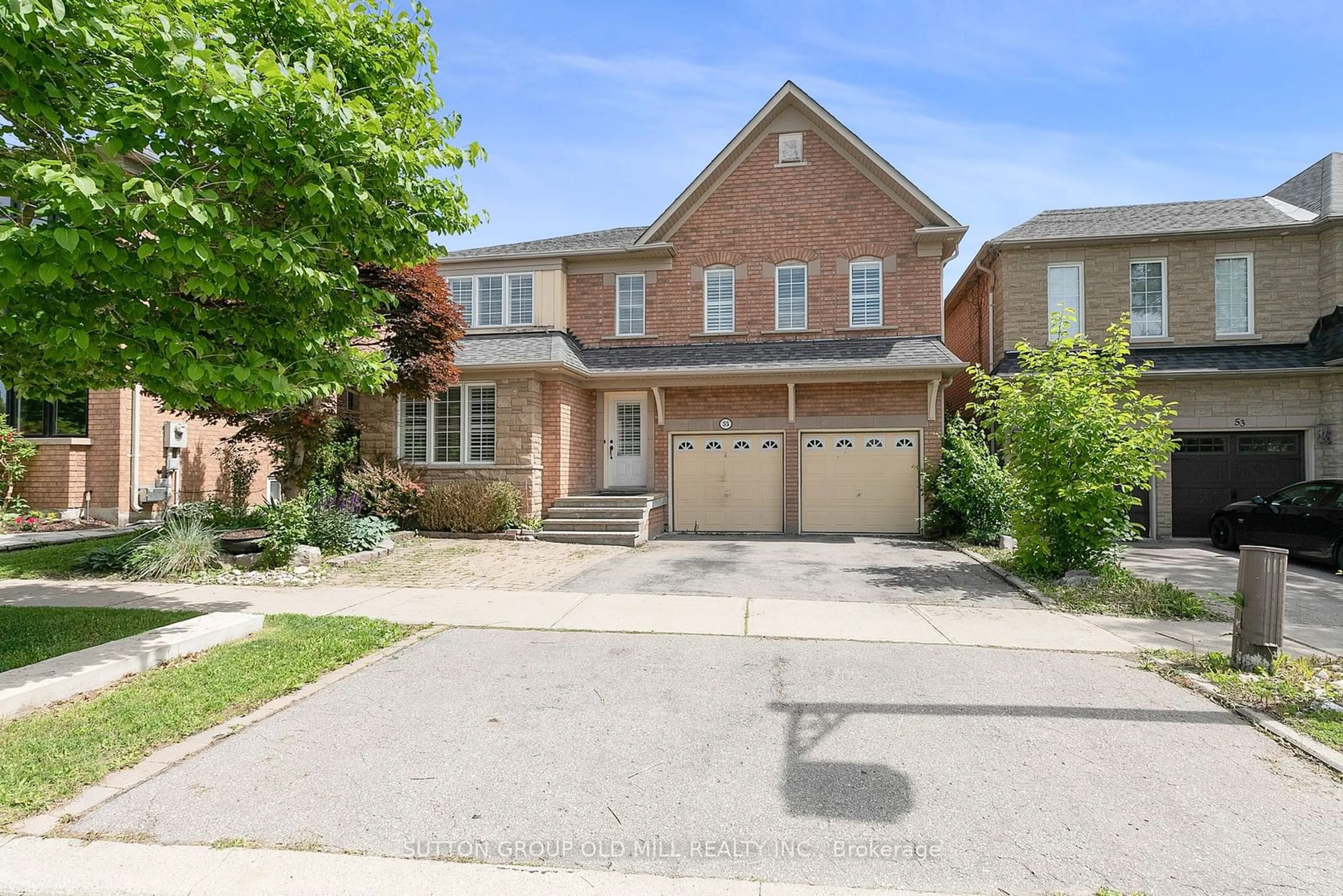 A pic from exterior of the house or condo for 55 Greenbank Dr, Richmond Hill Ontario L4E 4C4