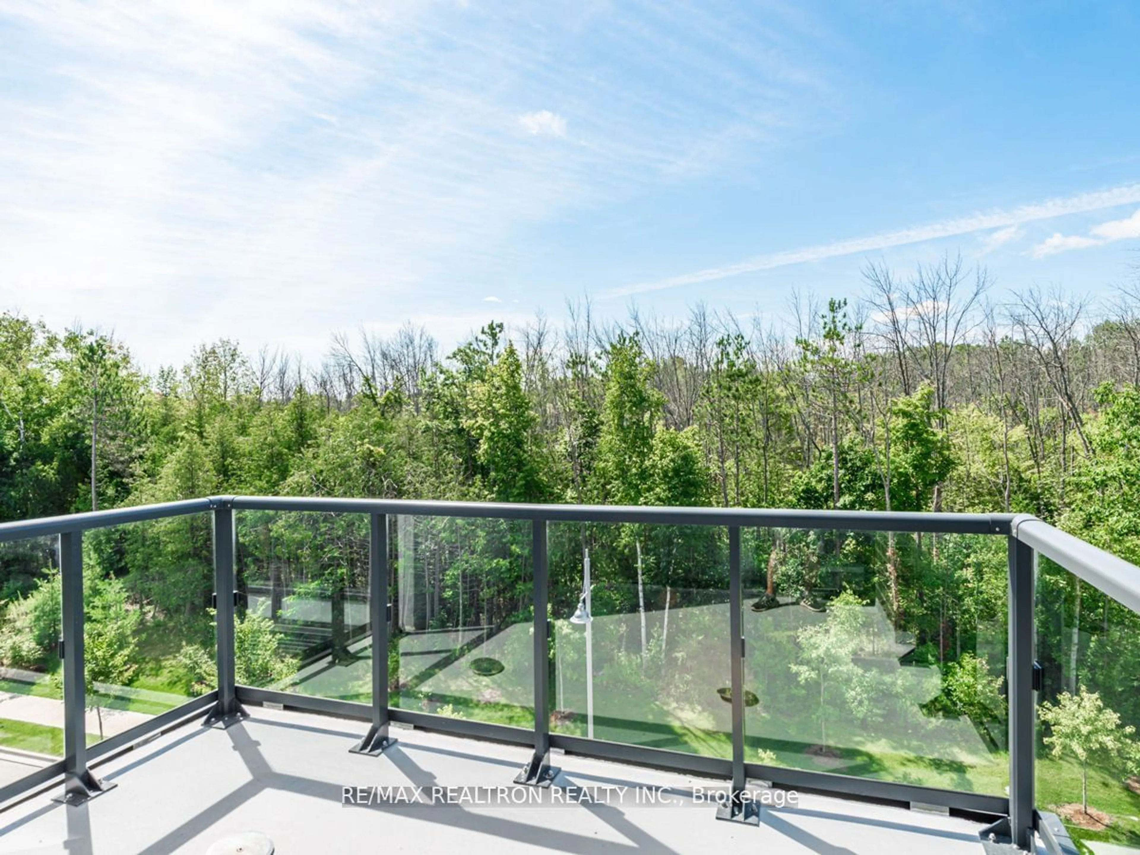 Balcony in the apartment for 415 Sea Ray Ave #445, Innisfil Ontario L9S 0R5
