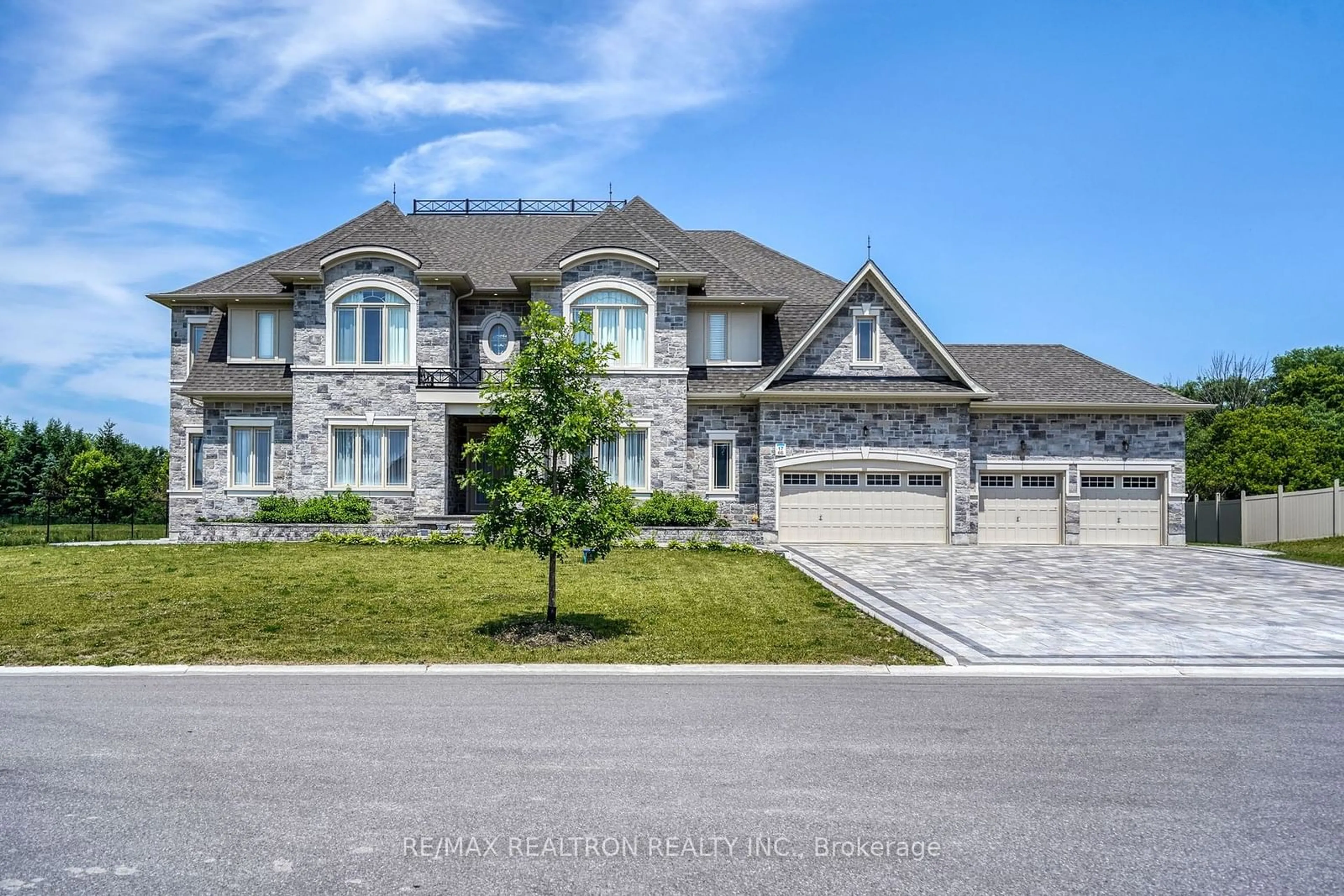 Frontside or backside of a home for 66 Sam Davis Crt, Whitchurch-Stouffville Ontario L4A 4R4