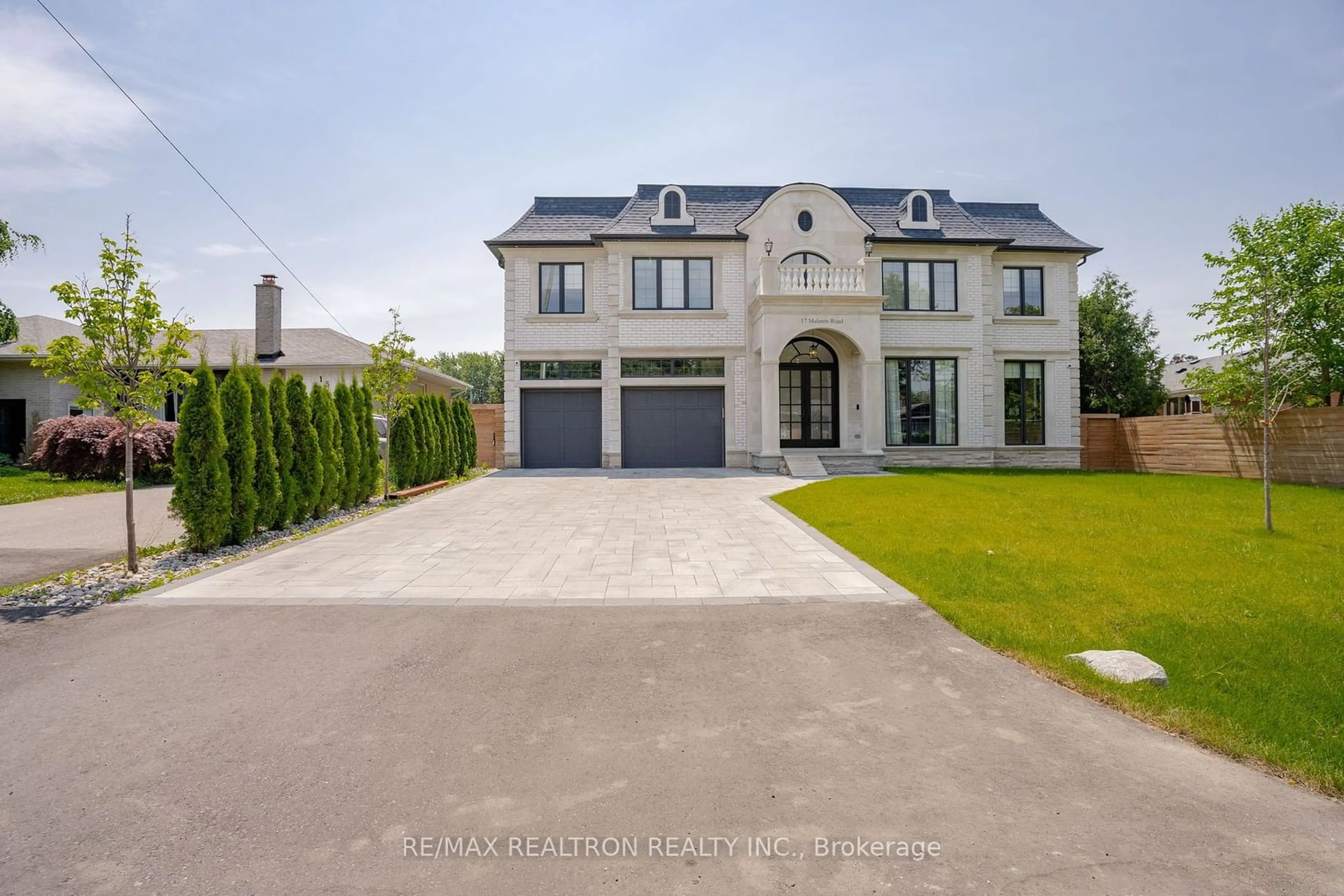 Frontside or backside of a home for 17 Malaren Rd, Vaughan Ontario L6A 1E5