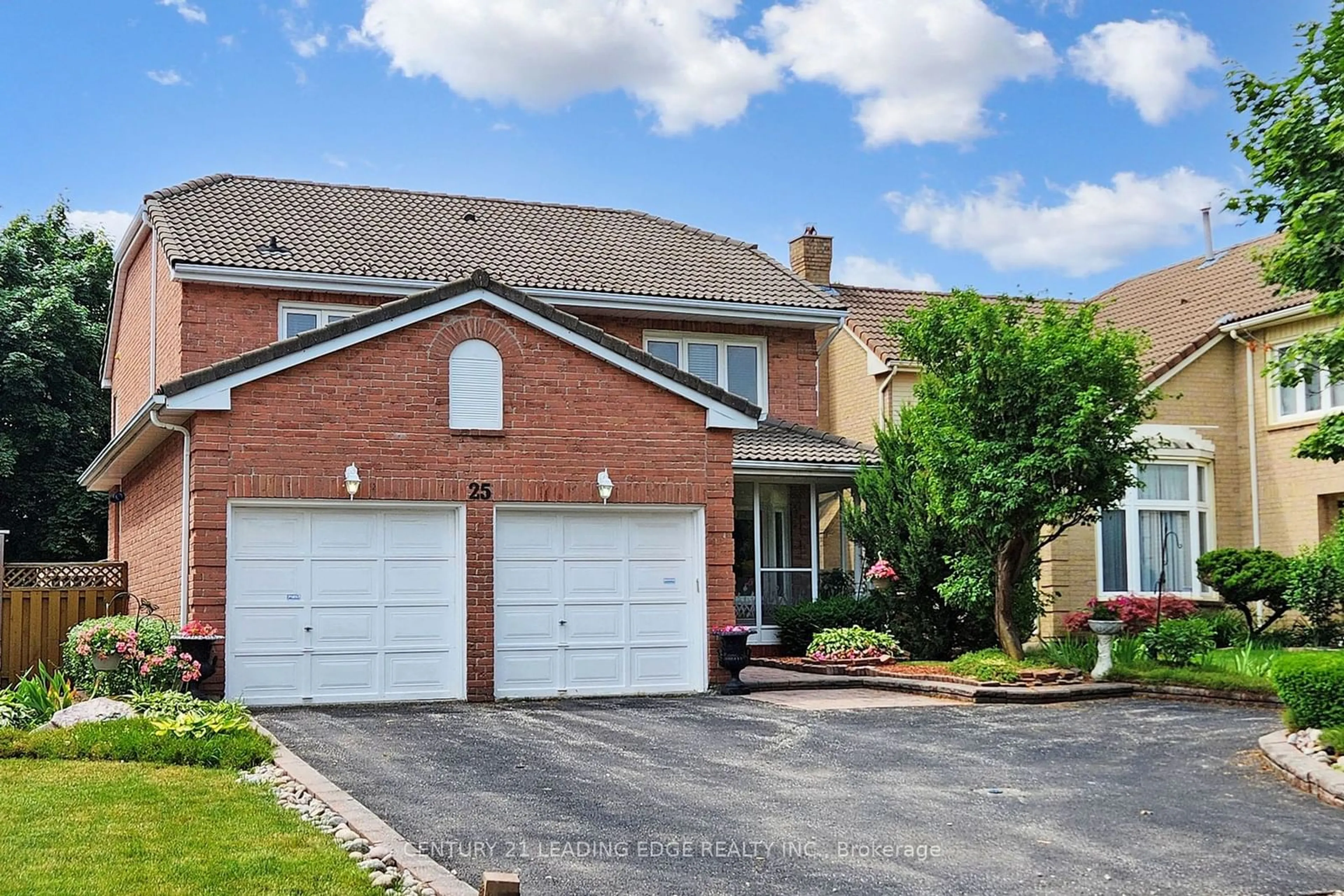 Frontside or backside of a home for 25 Halstead Dr, Markham Ontario L3R 8A1