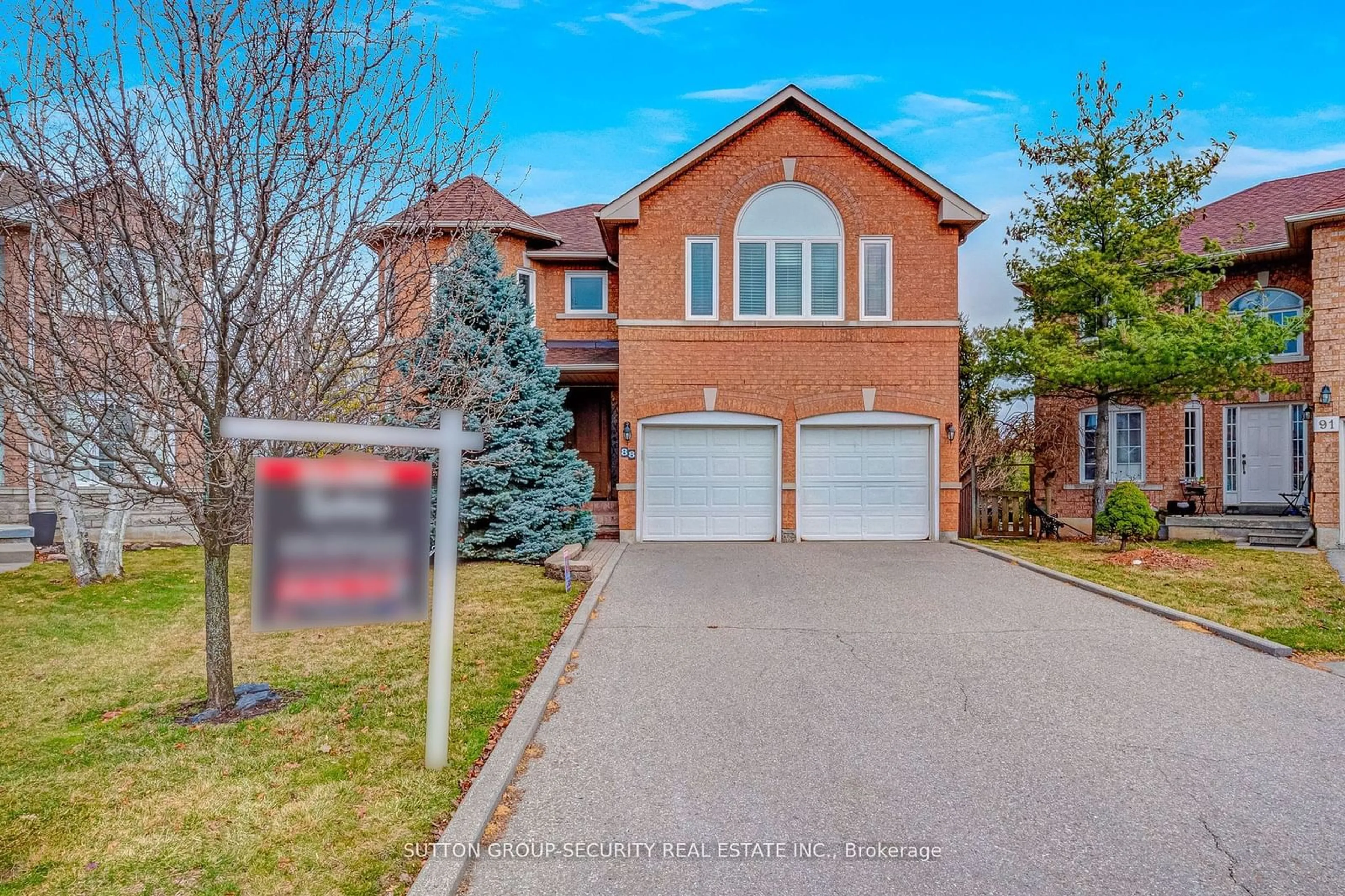 Home with brick exterior material for 88 Klamath Crt, Vaughan Ontario L6A 2L7