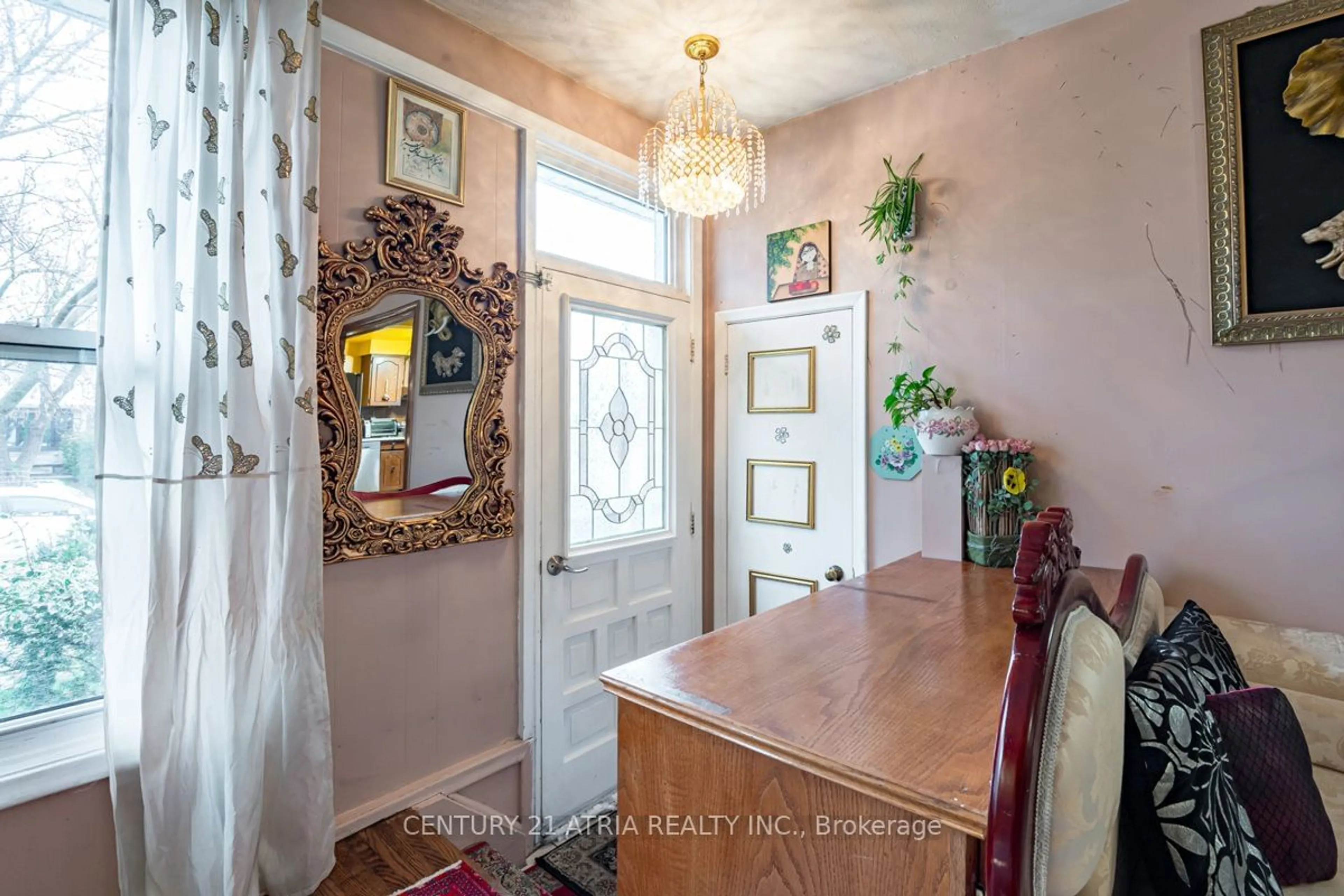 Dining room, unknown for 230 Axminster Dr, Richmond Hill Ontario L4C 2W1