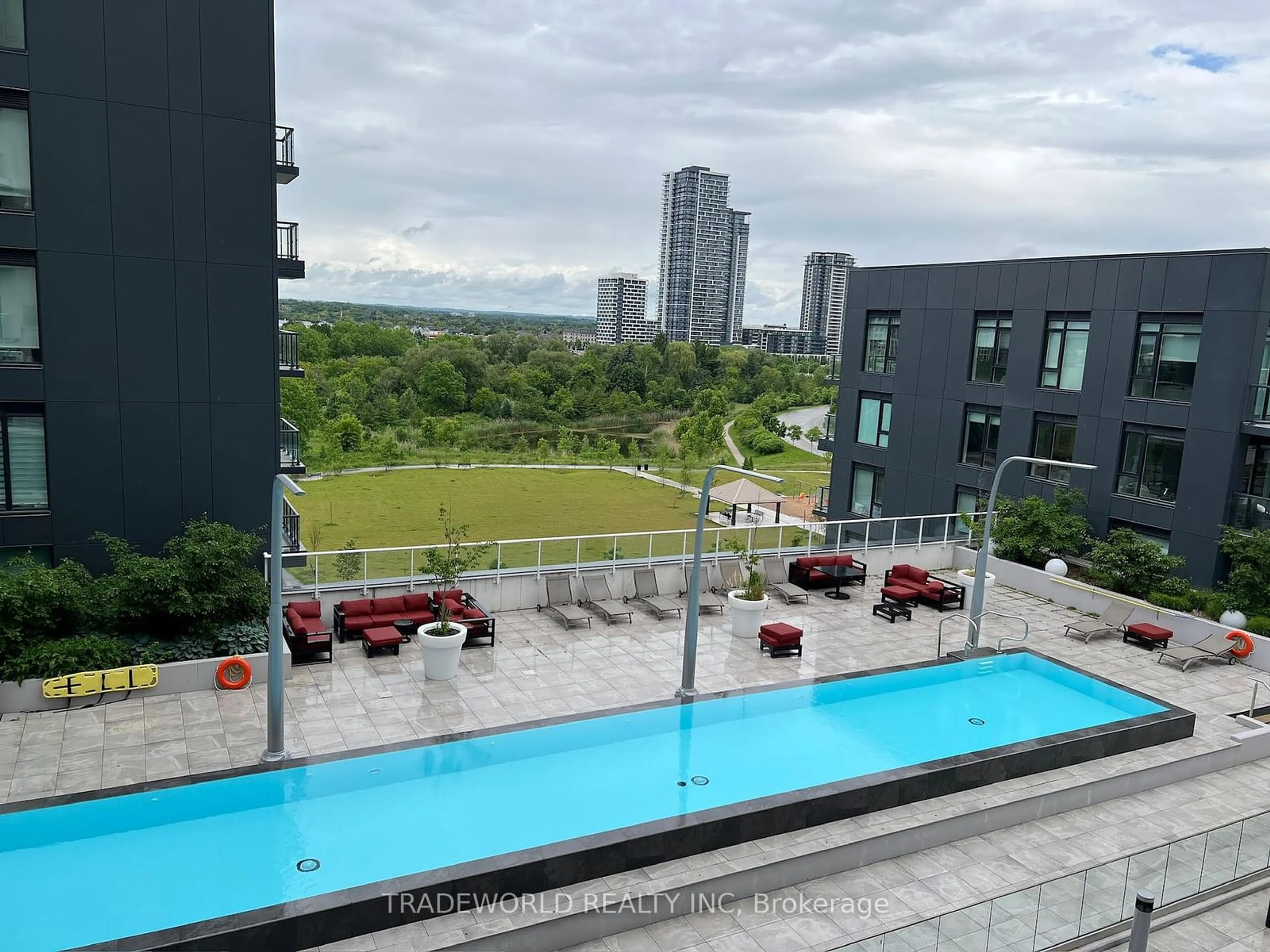 Indoor or outdoor pool for 10 Rouge Valley Dr #707, Markham Ontario L6G 0G9