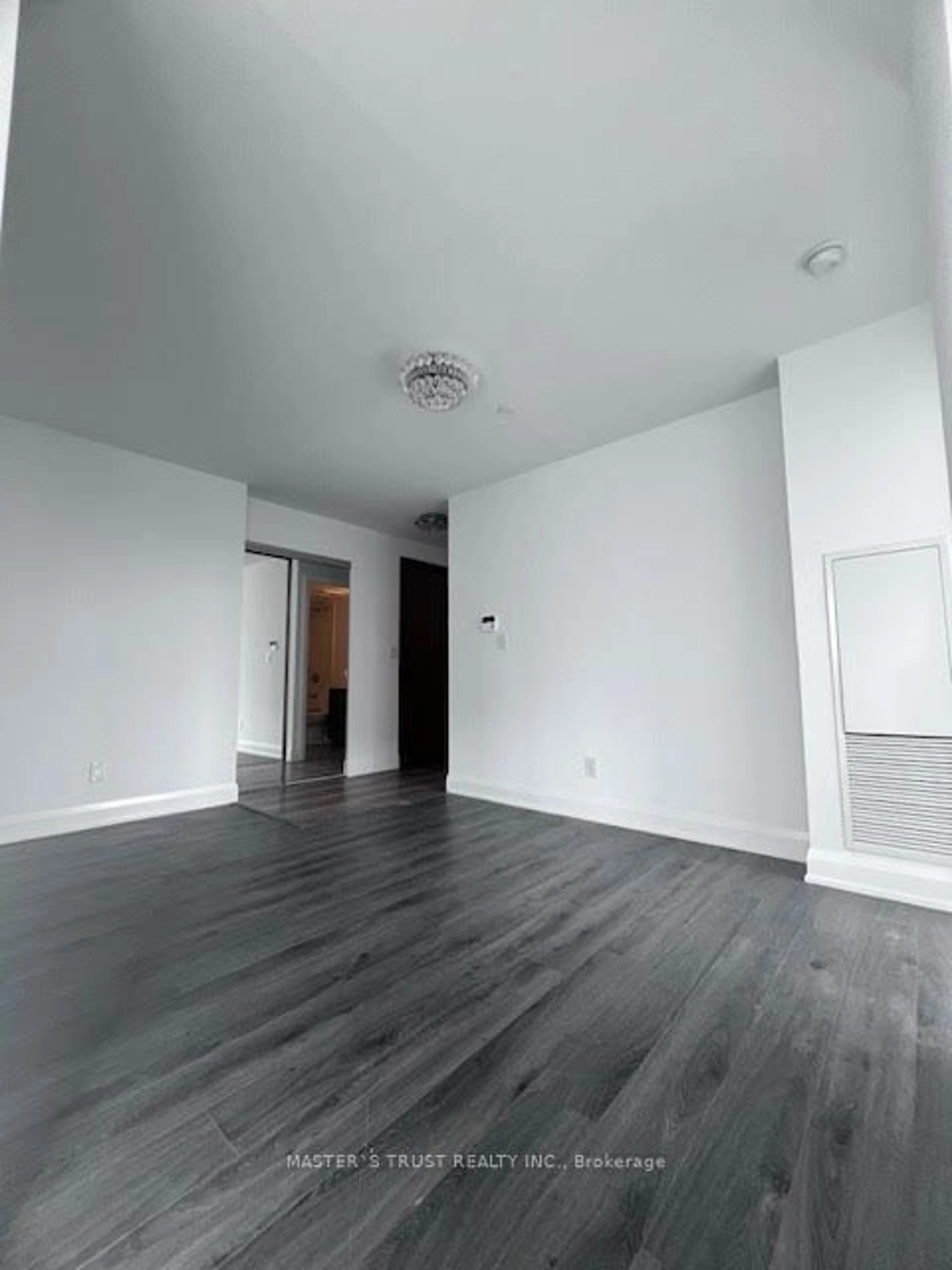 A pic of a room for 8200 Birchmount Rd #2102, Markham Ontario L3R 9W1