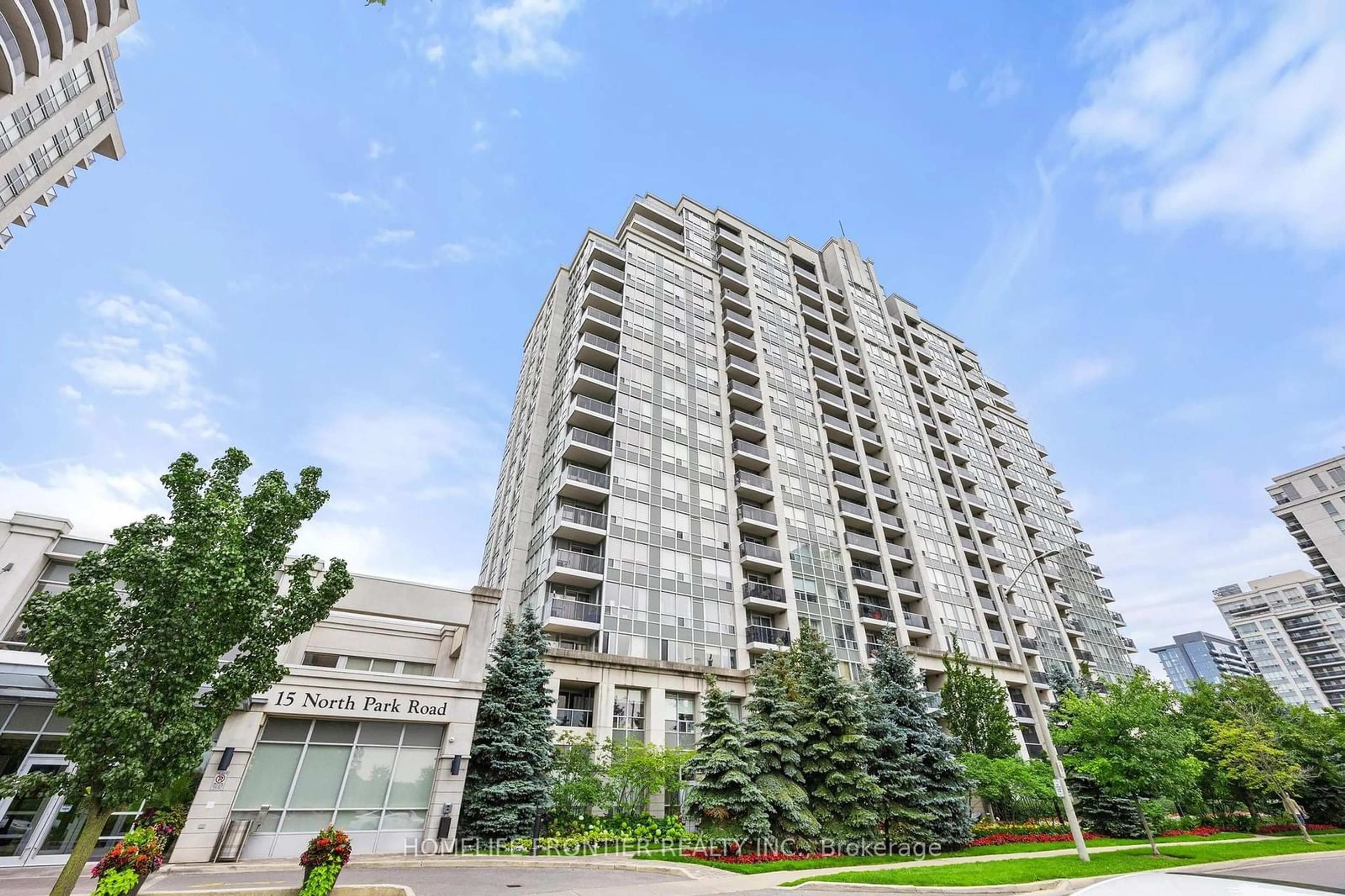 A pic from exterior of the house or condo for 15 North Park Rd #1514, Vaughan Ontario L4J 0A1