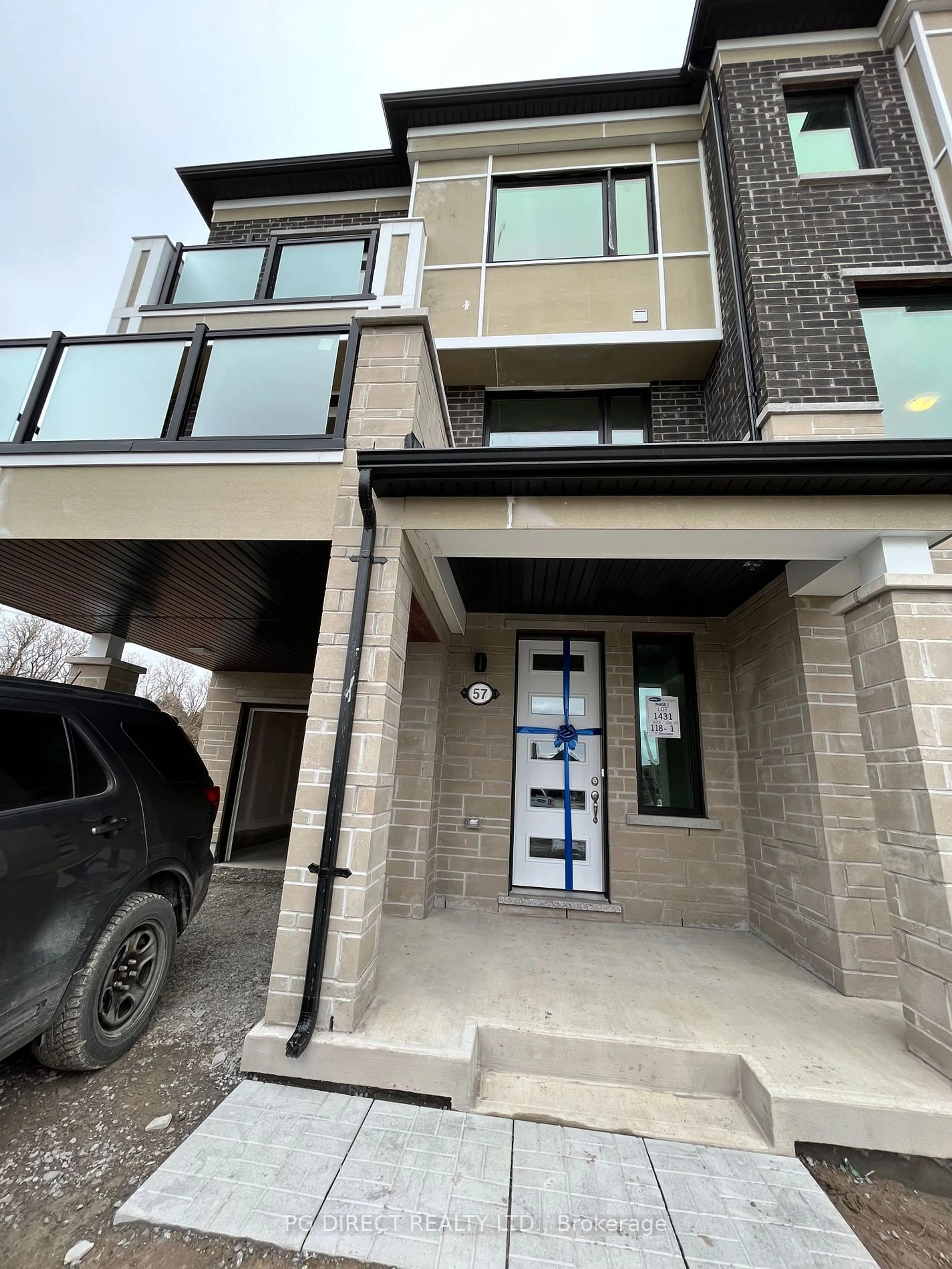 Outside view for 57 Therma Cres, Markham Ontario L6C 3K9