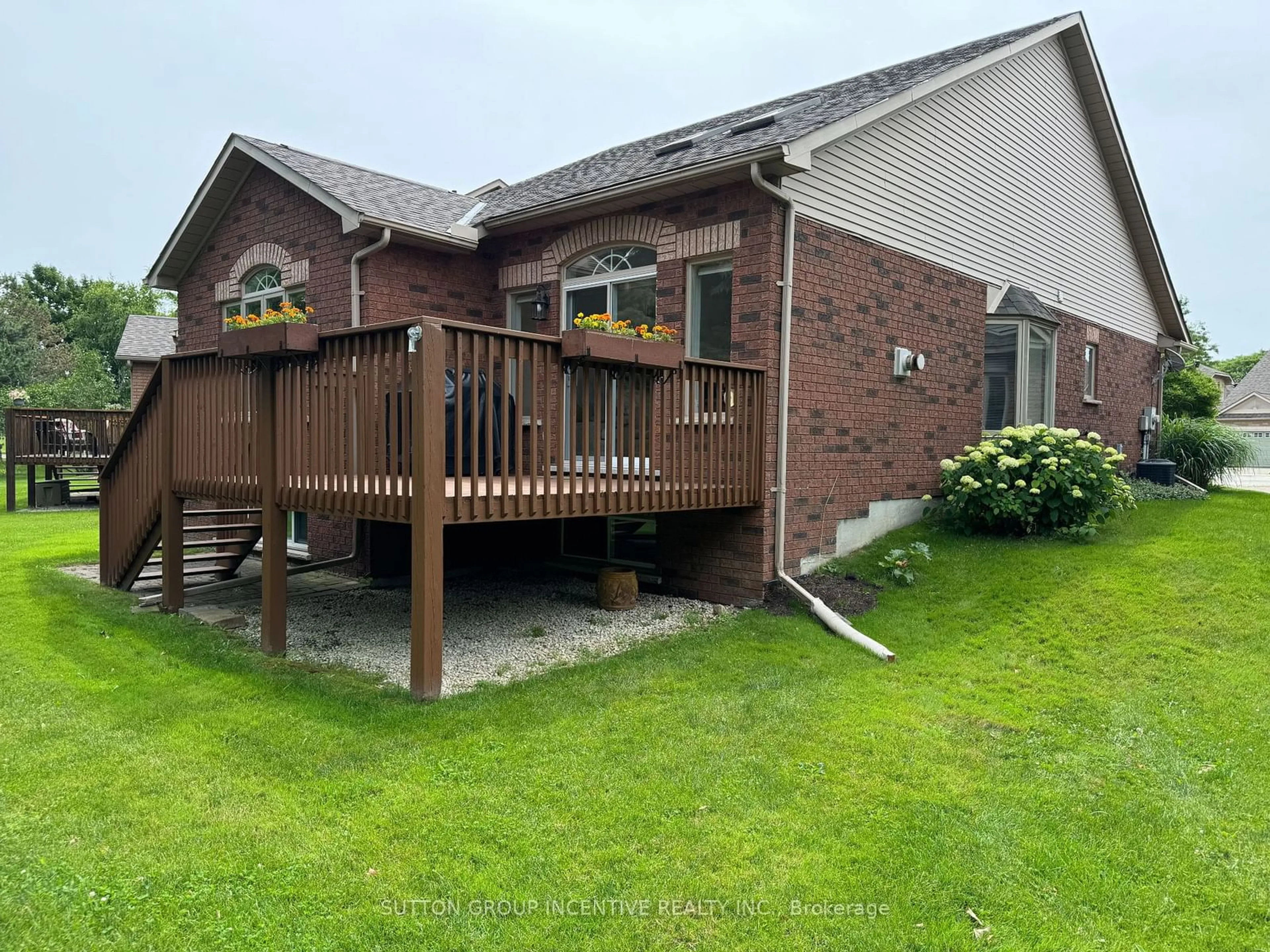 Frontside or backside of a home for 6 Piazza Verde #14, New Tecumseth Ontario L9R 1Y9